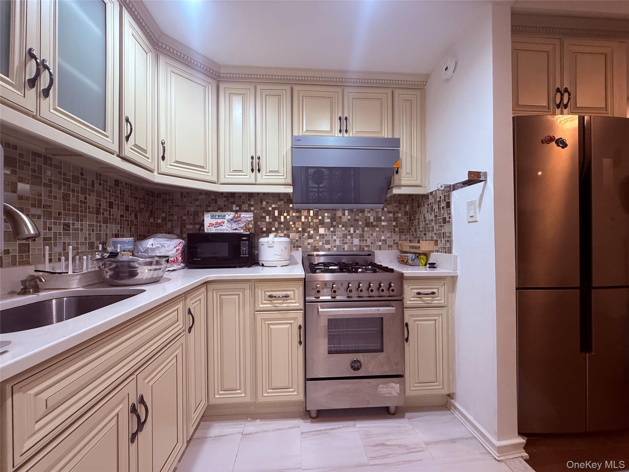 144-54 Sanford Avenue 55 Flushing Flushing, NY 11354