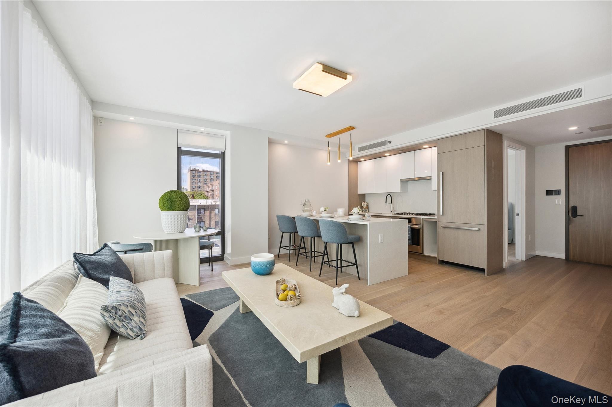 38-20 Parsons Boulevard 603 Flushing Flushing, NY 11354