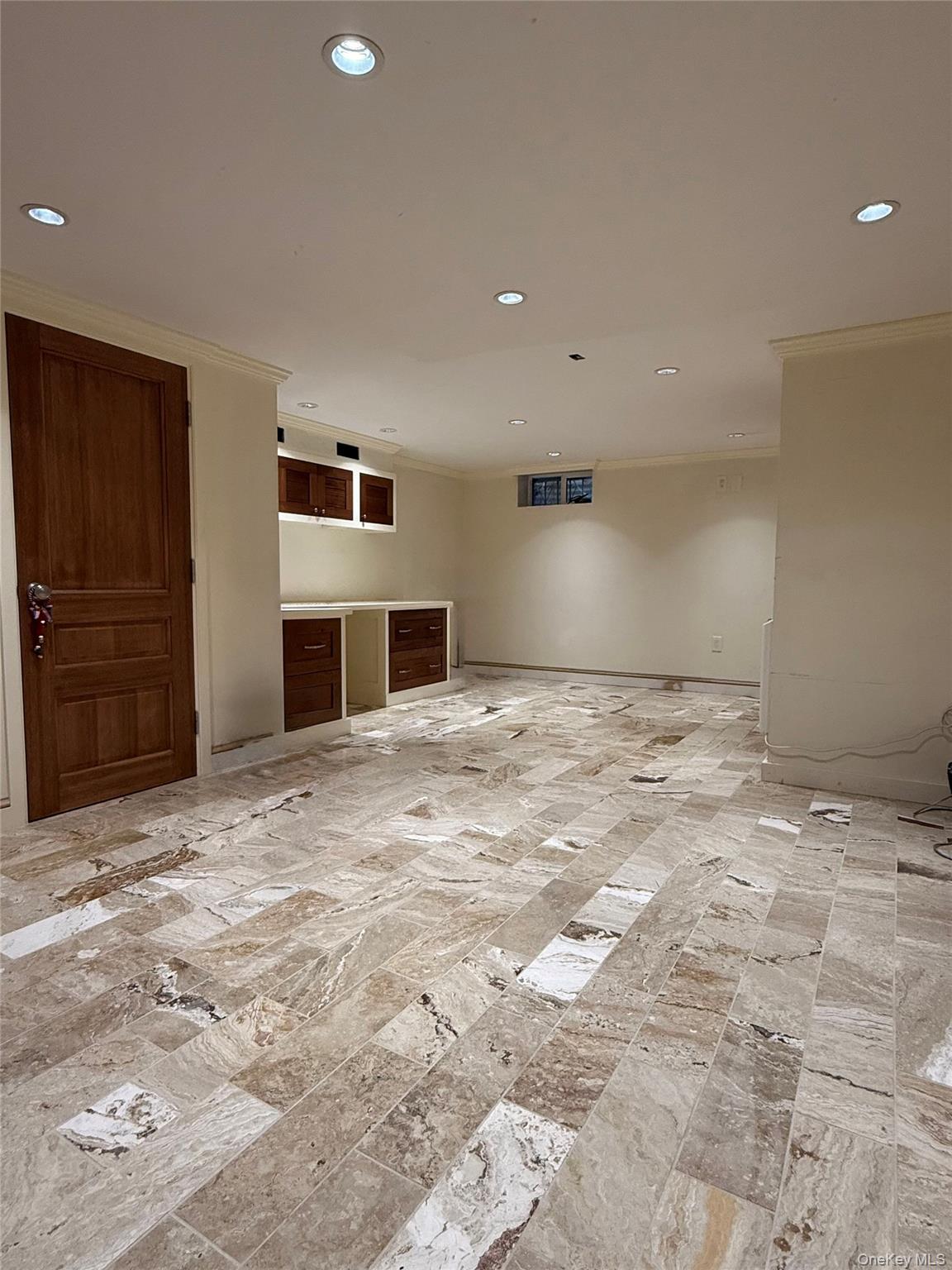 406 Hinsdale Street Brooklyn, NY 11207