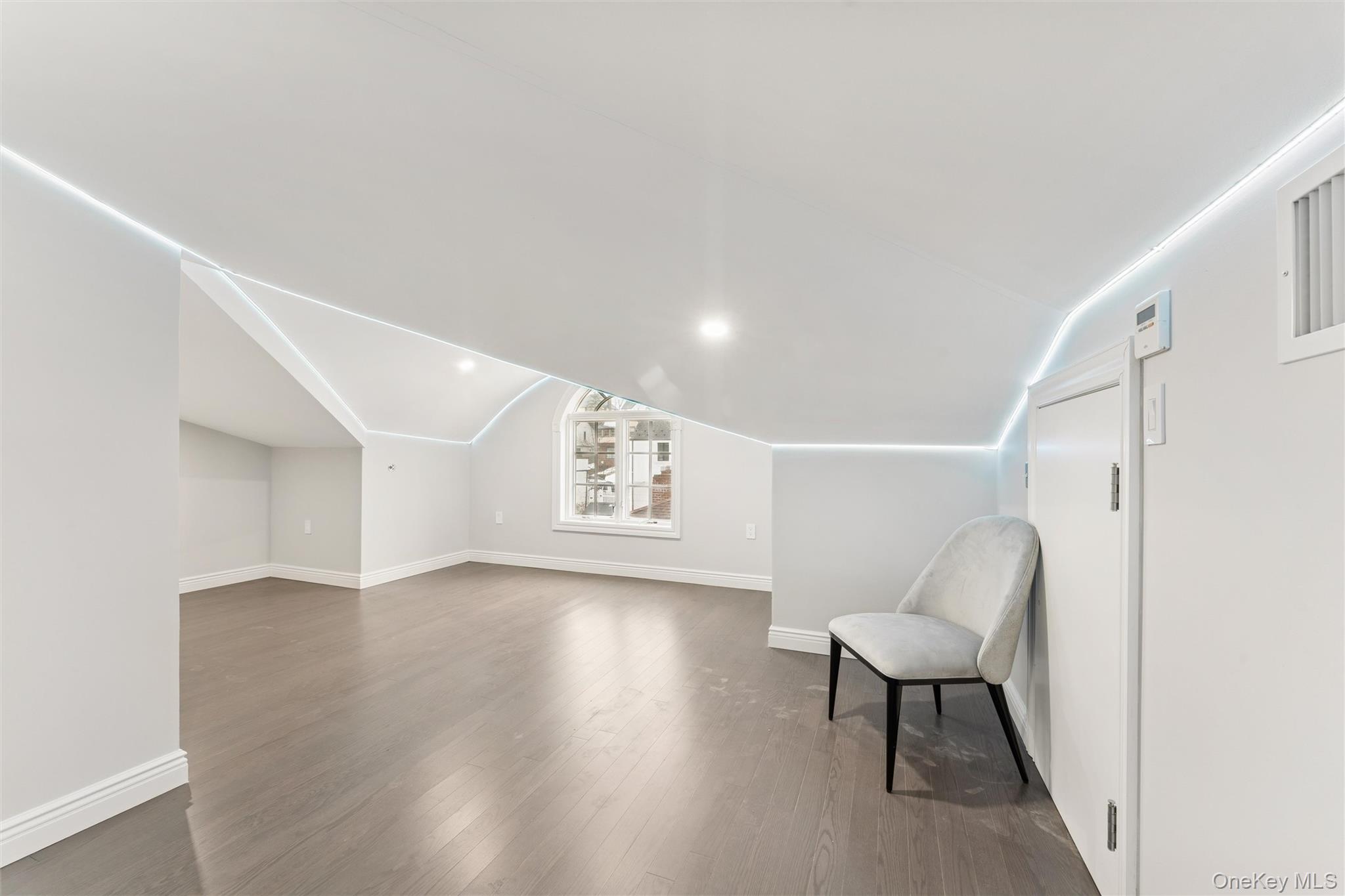 81-05 139th Street Briarwood Briarwood, NY 11435