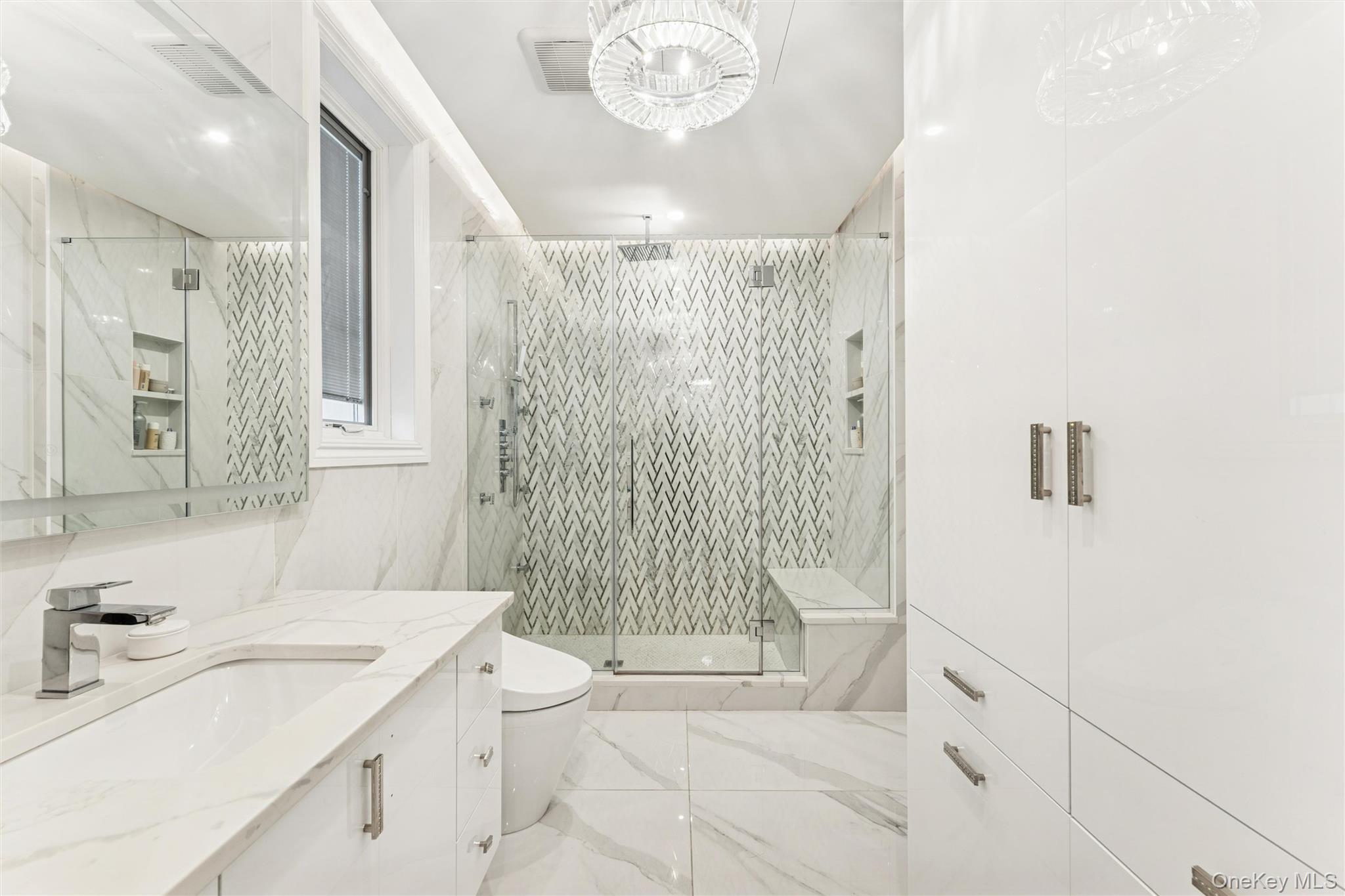 81-05 139th Street Briarwood Briarwood, NY 11435