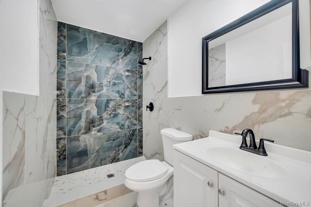 468 Ferndale Boulevard Islip Islip, NY 11751