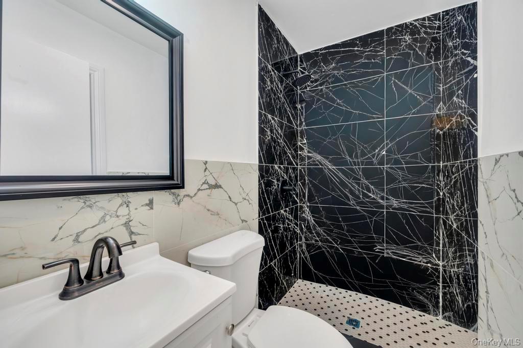 468 Ferndale Boulevard Islip Islip, NY 11751