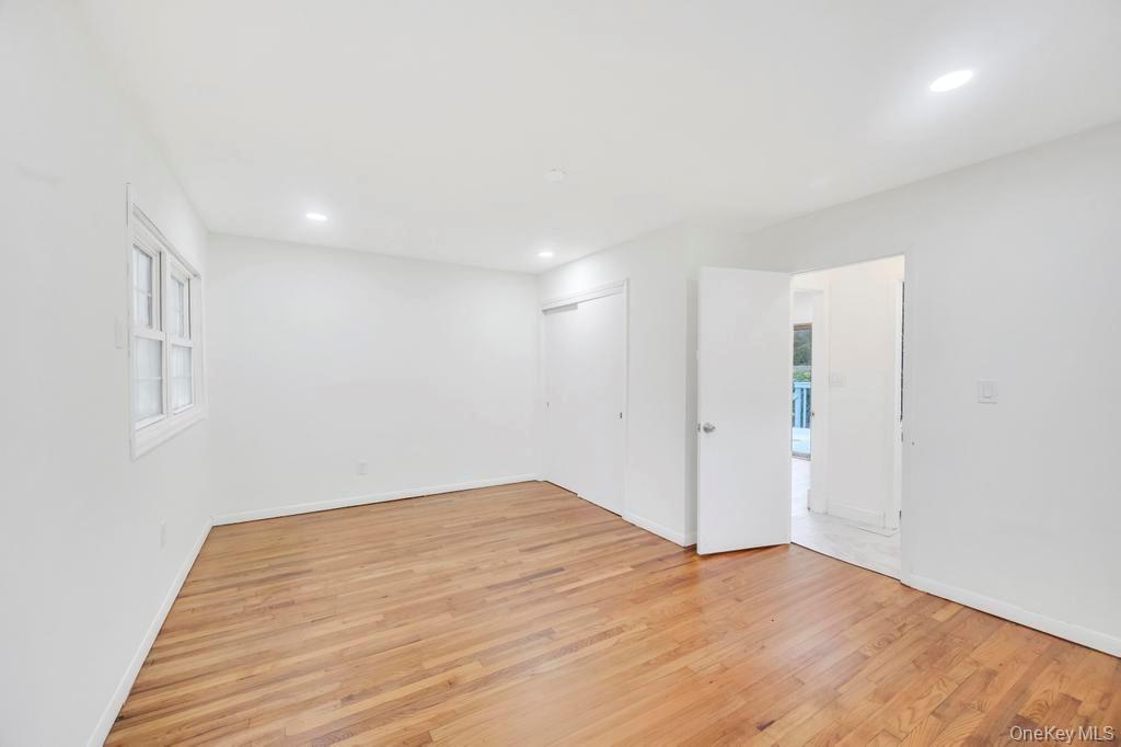 468 Ferndale Boulevard Islip Islip, NY 11751