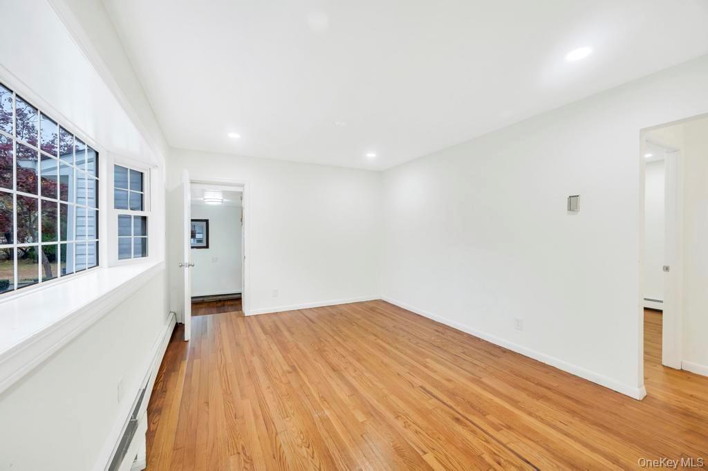 468 Ferndale Boulevard Islip Islip, NY 11751