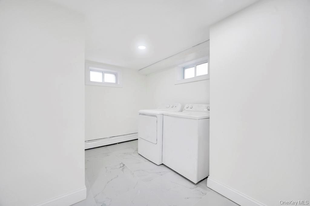 33 Eastfield Lane Melville Melville, NY 11747