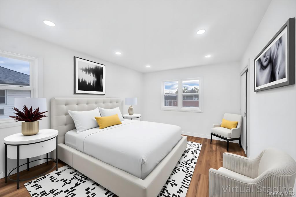 33 Eastfield Lane Melville Melville, NY 11747