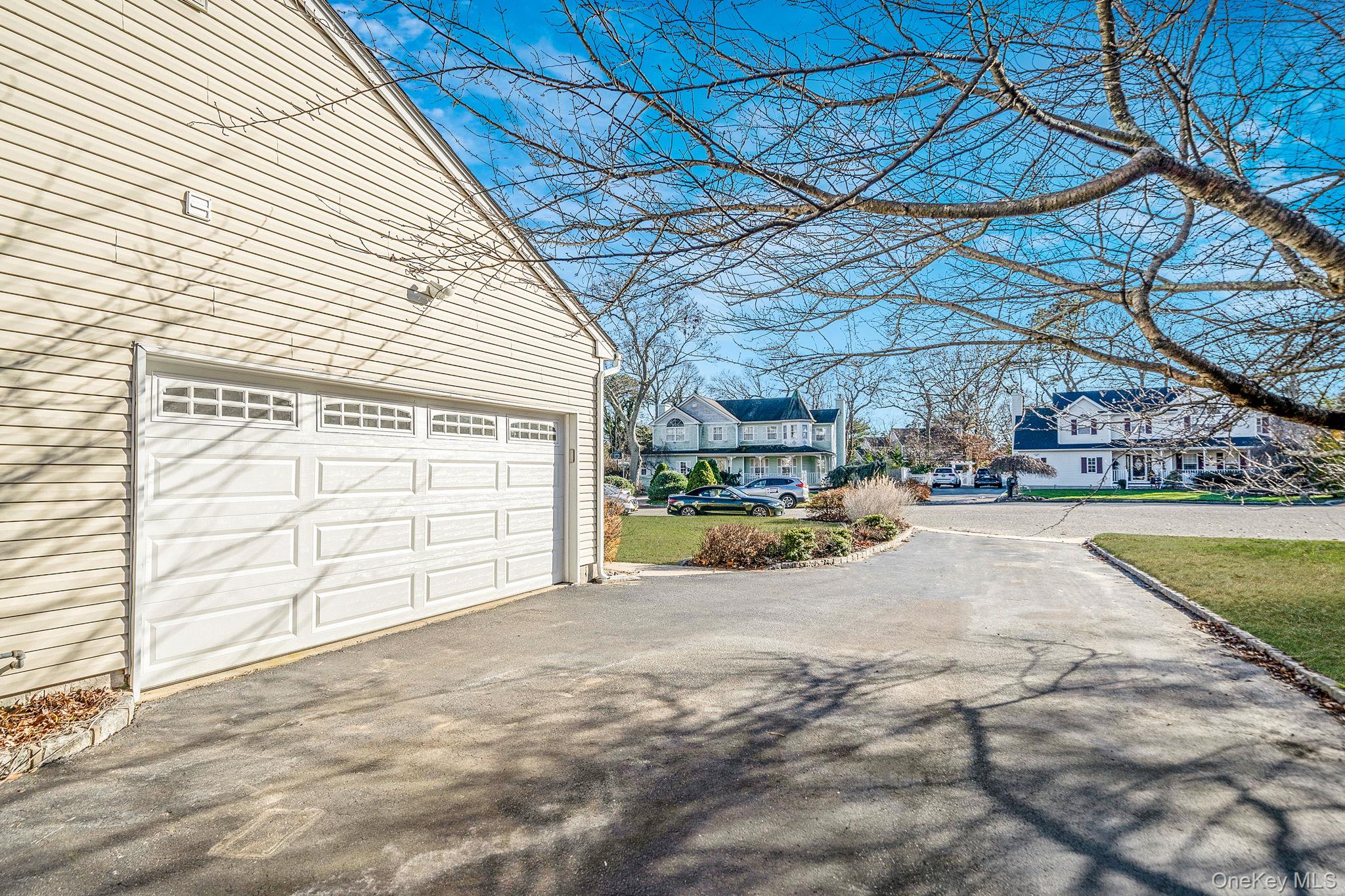 9 Minto Court Centereach Centereach, NY 11720