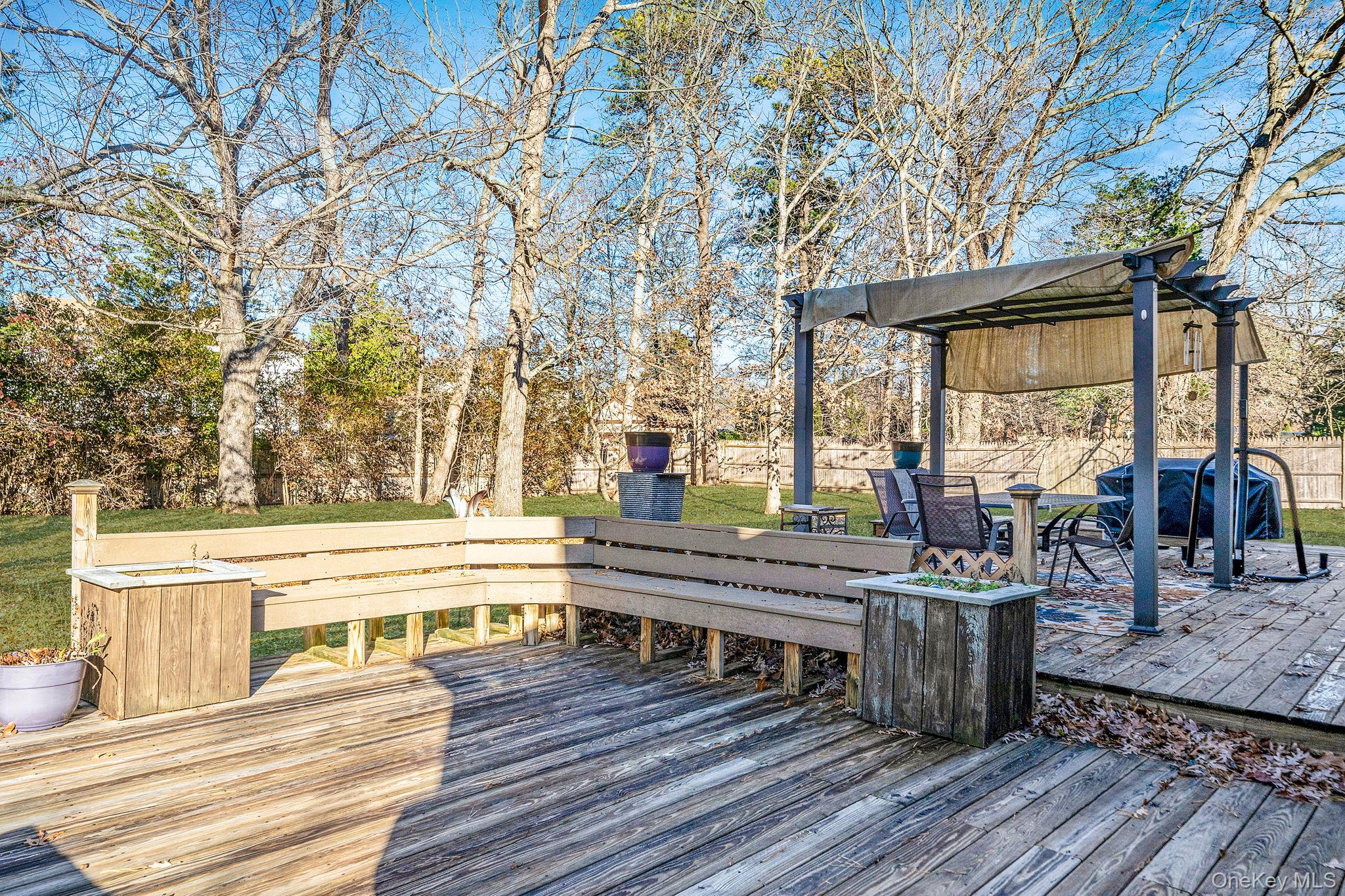 9 Minto Court Centereach Centereach, NY 11720