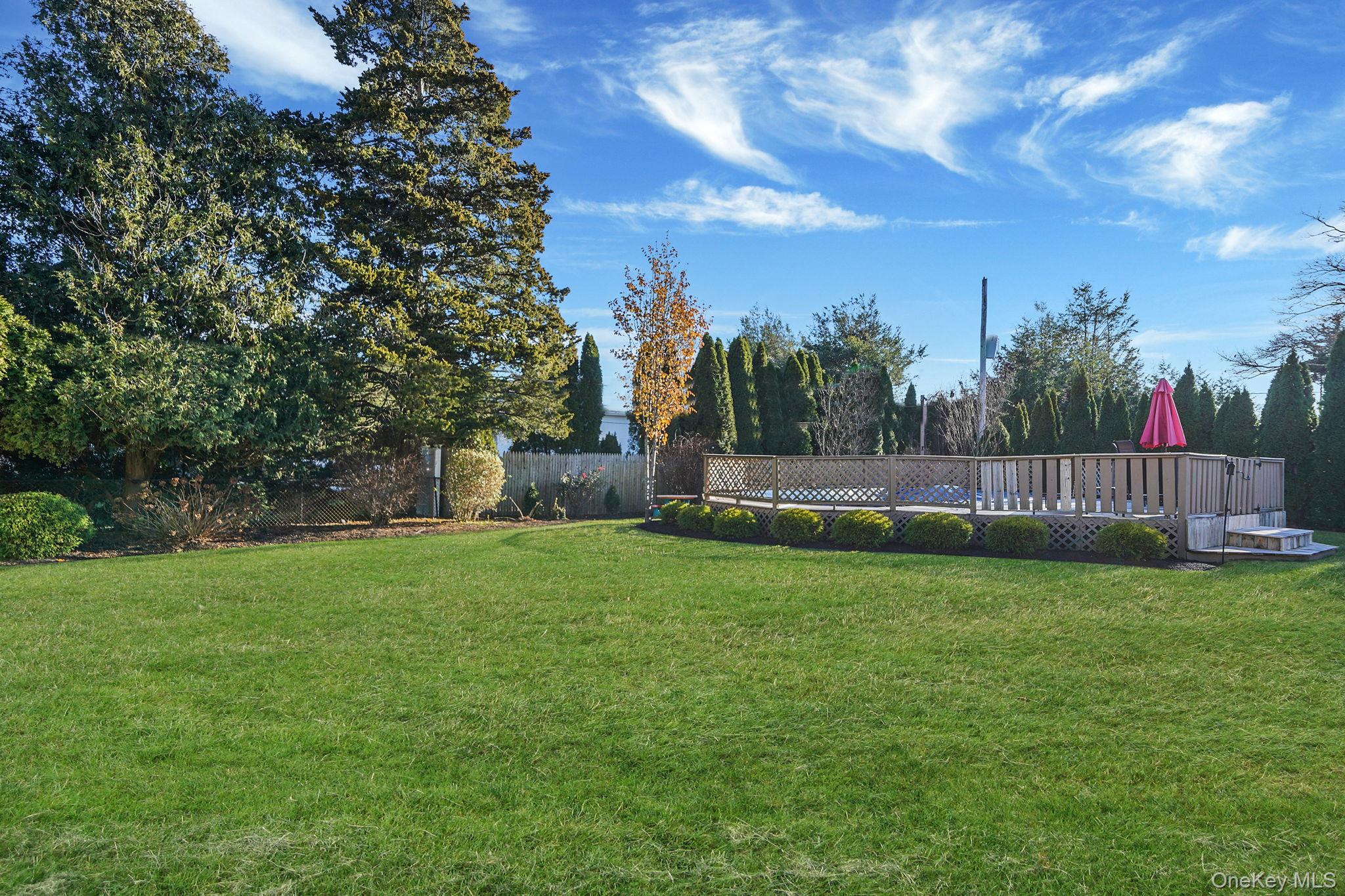 15 Penn Drive Smithtown Smithtown, NY 11787