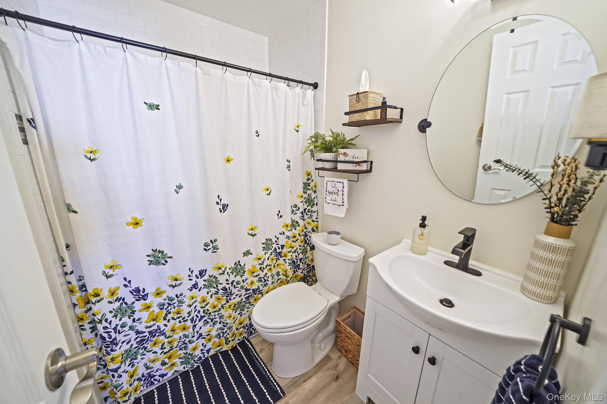 15 Penn Drive Smithtown Smithtown, NY 11787