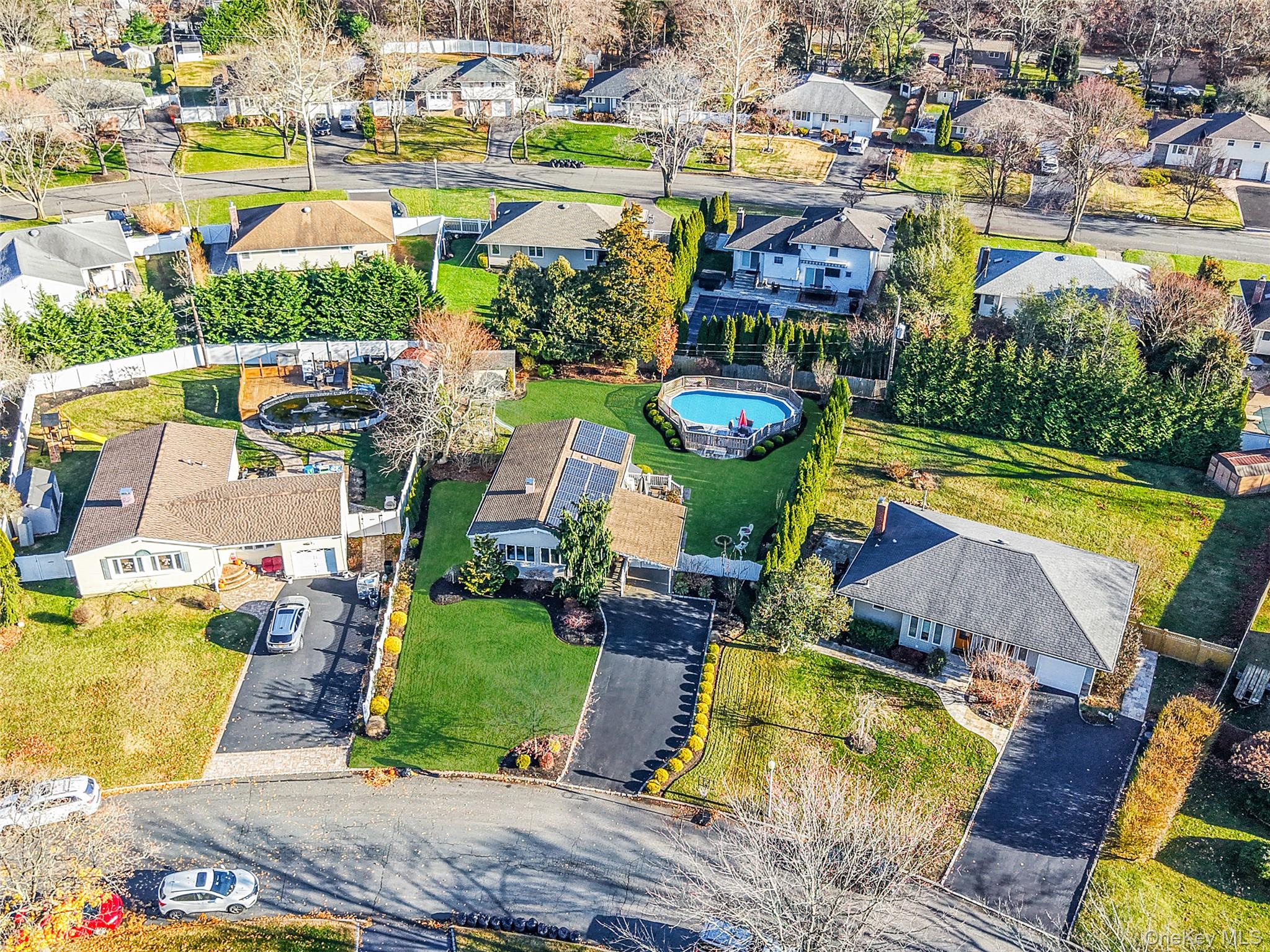 15 Penn Drive Smithtown Smithtown, NY 11787