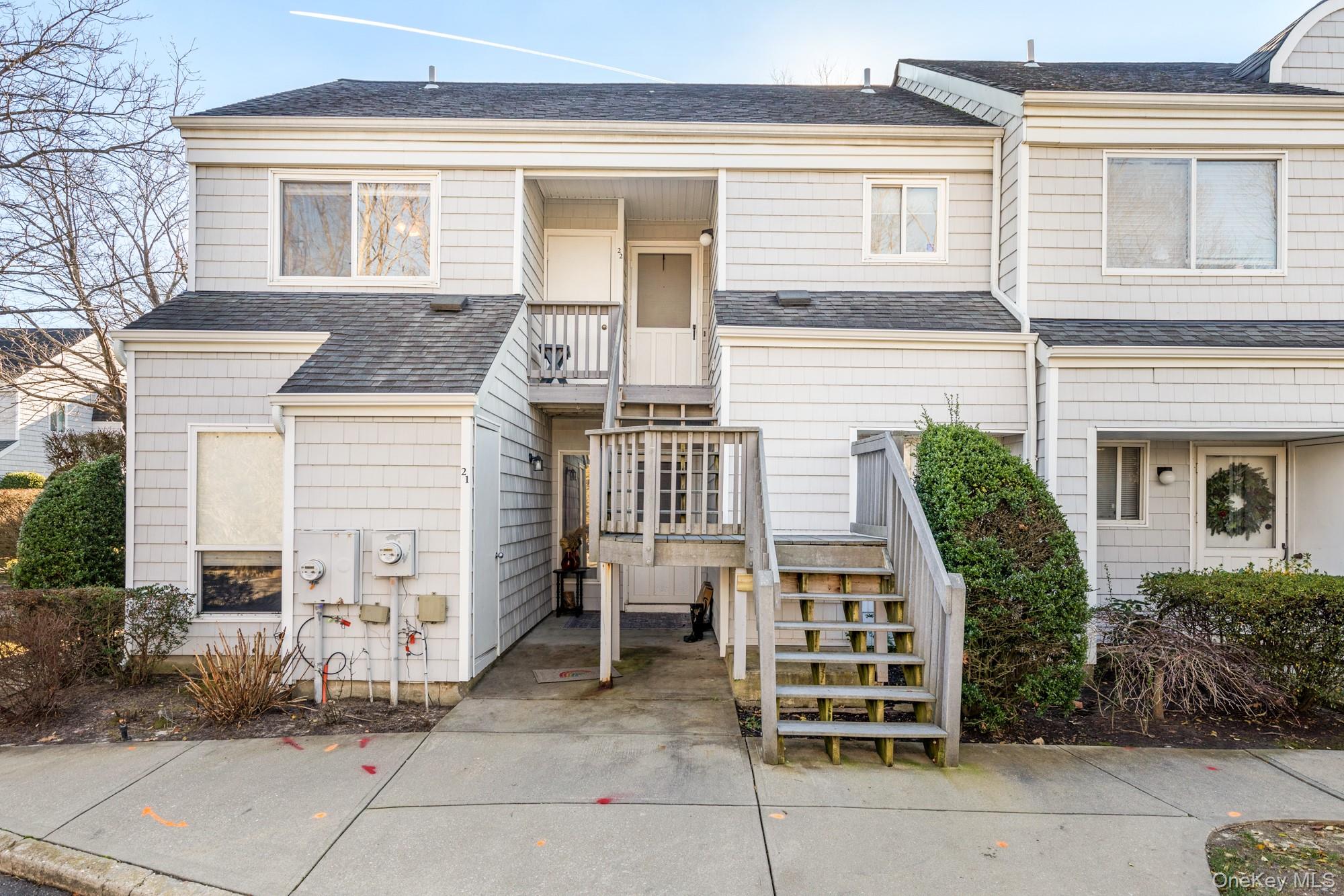 220 Montauk Highway 22 Eastport Eastport, NY 11972