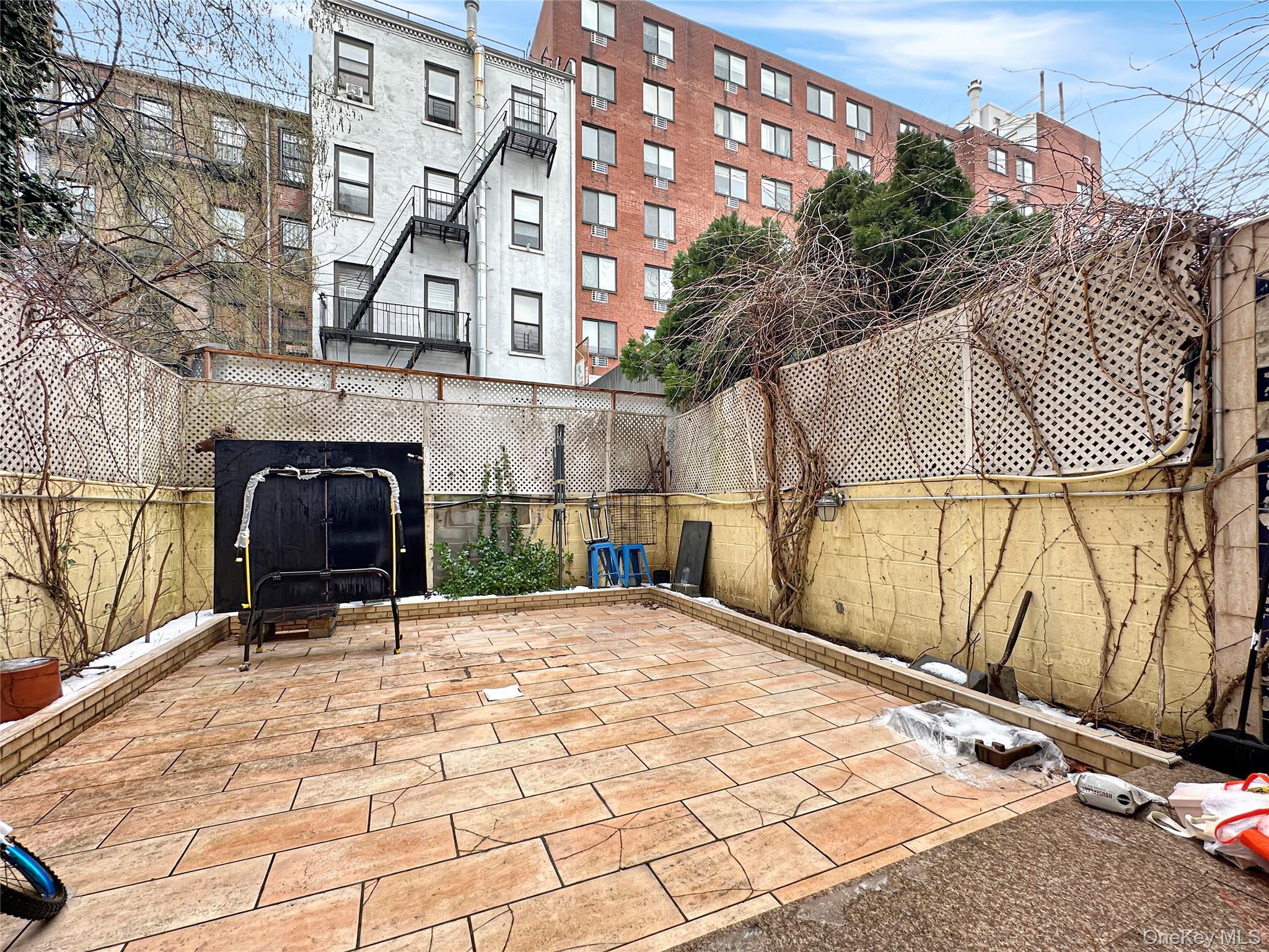 344 East 120th Street New York , NY 10035