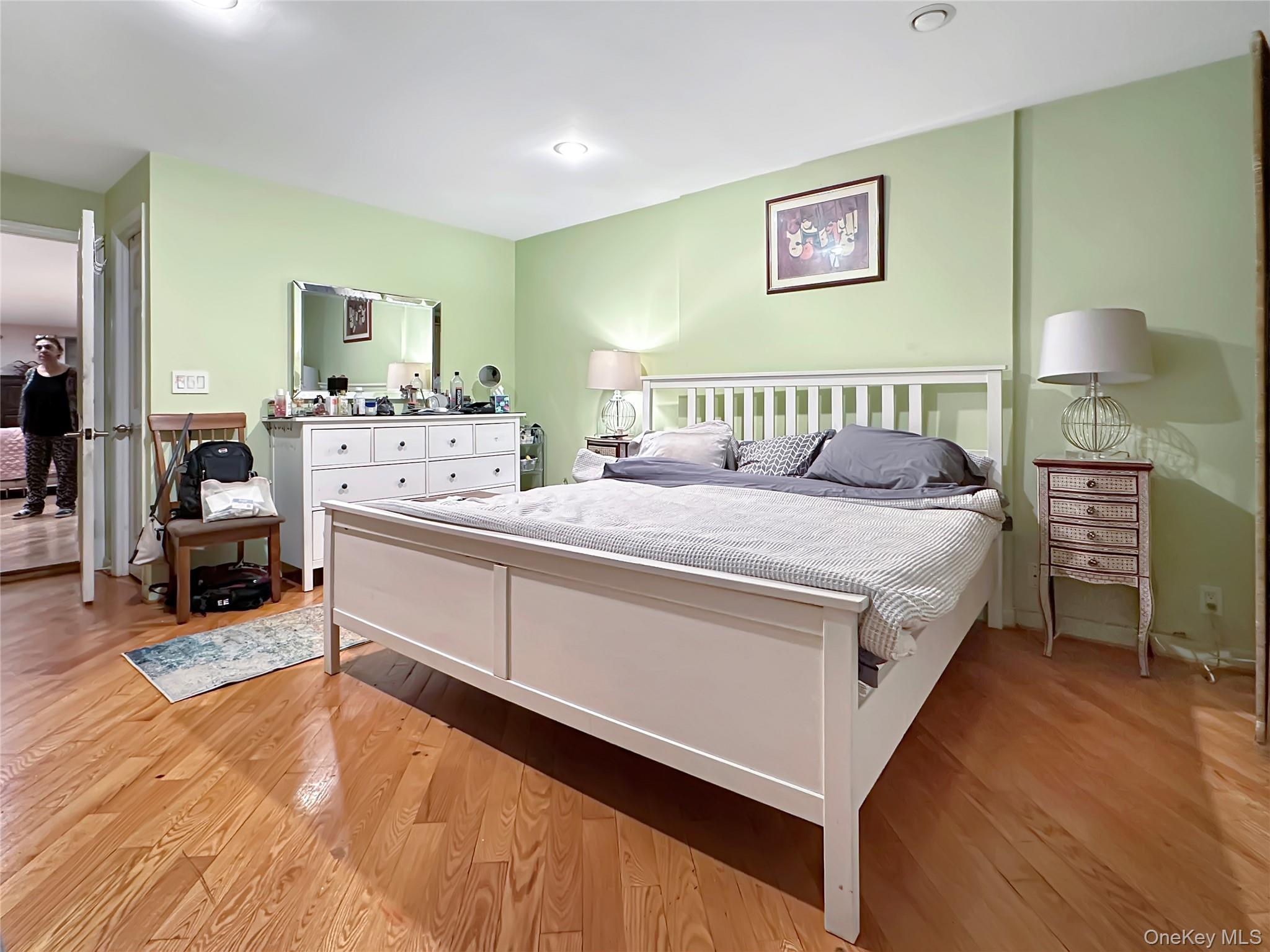 344 East 120th Street New York , NY 10035