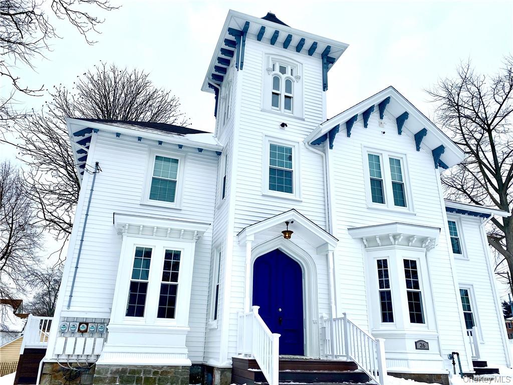 26 Courtland Street 2-R Out of NYC Middletown, NY 10940