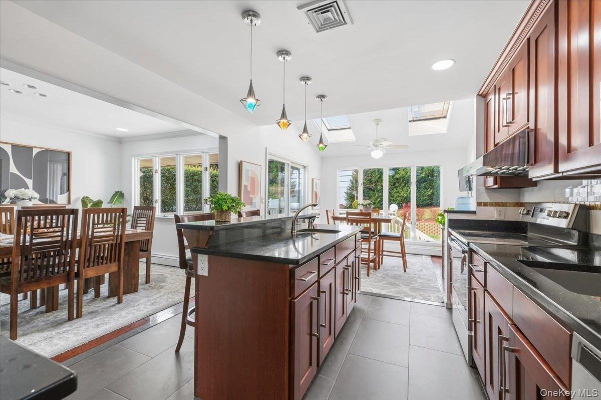 59 Hazelwood Drive Jericho Jericho, NY 11753