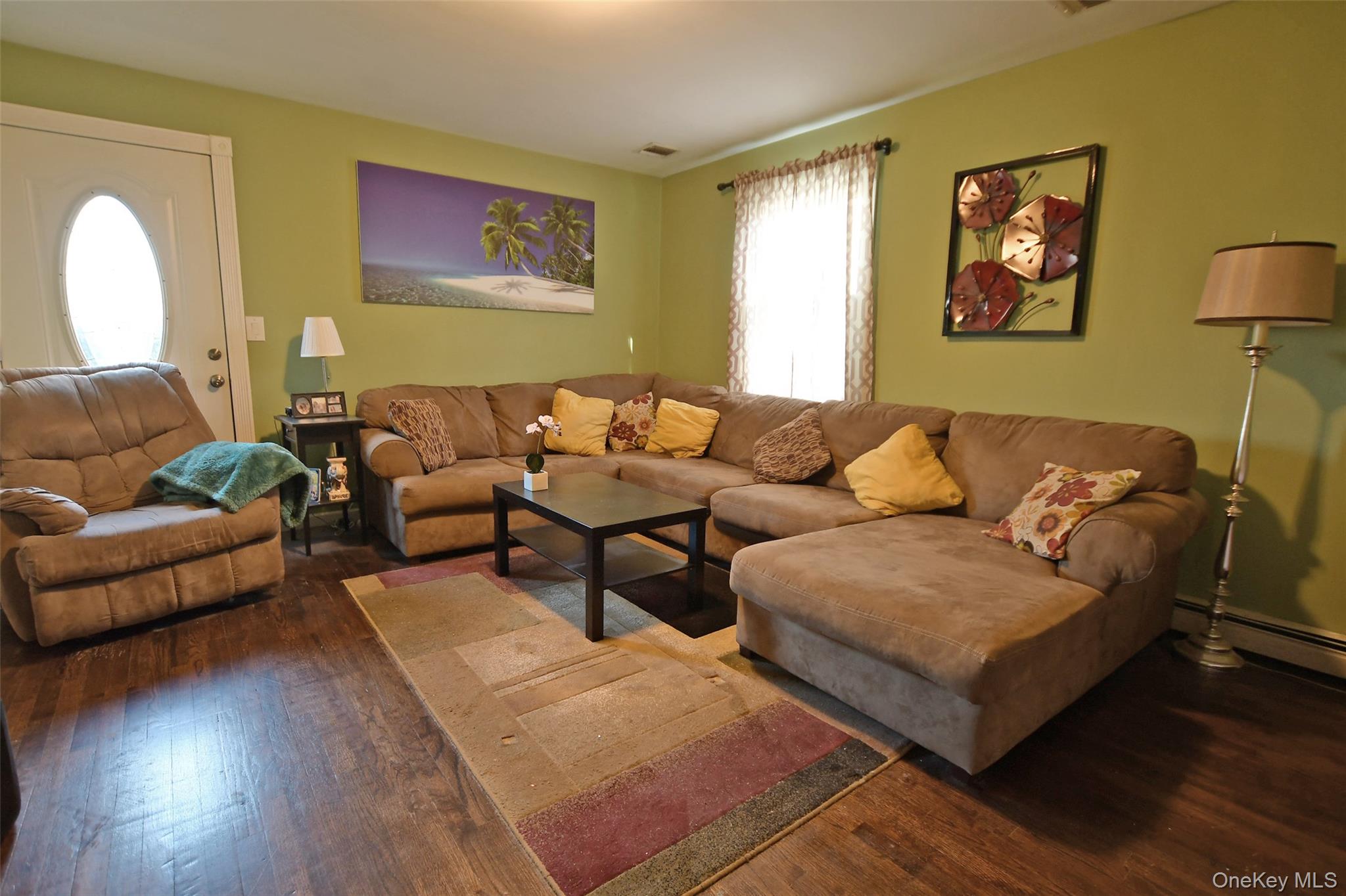 7 Maple Road Middle Island Middle Island, NY 11953