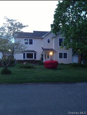 7 Maple Road Middle Island Middle Island, NY 11953