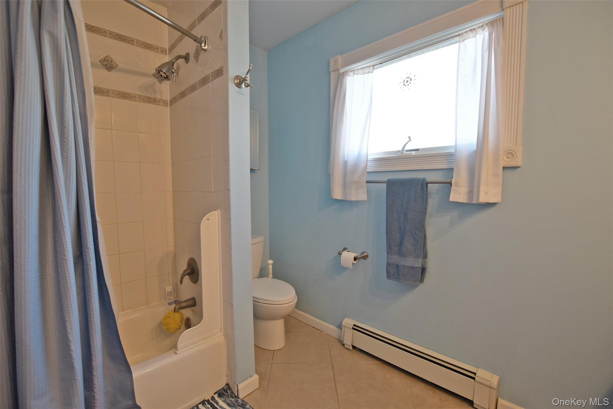 7 Maple Road Middle Island Middle Island, NY 11953