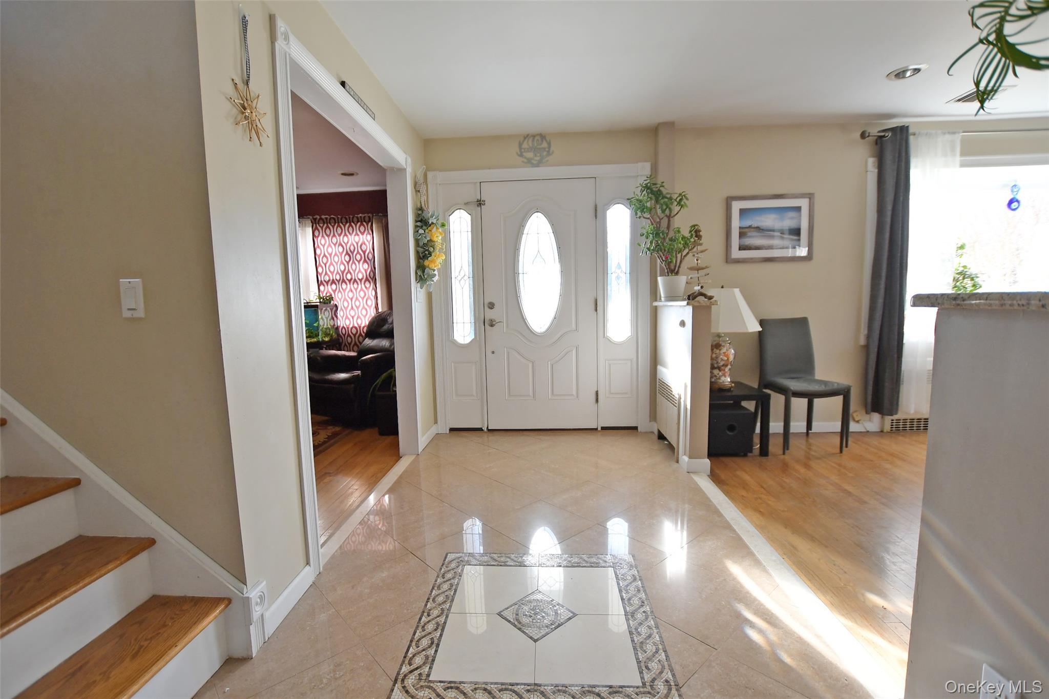 7 Maple Road Middle Island Middle Island, NY 11953