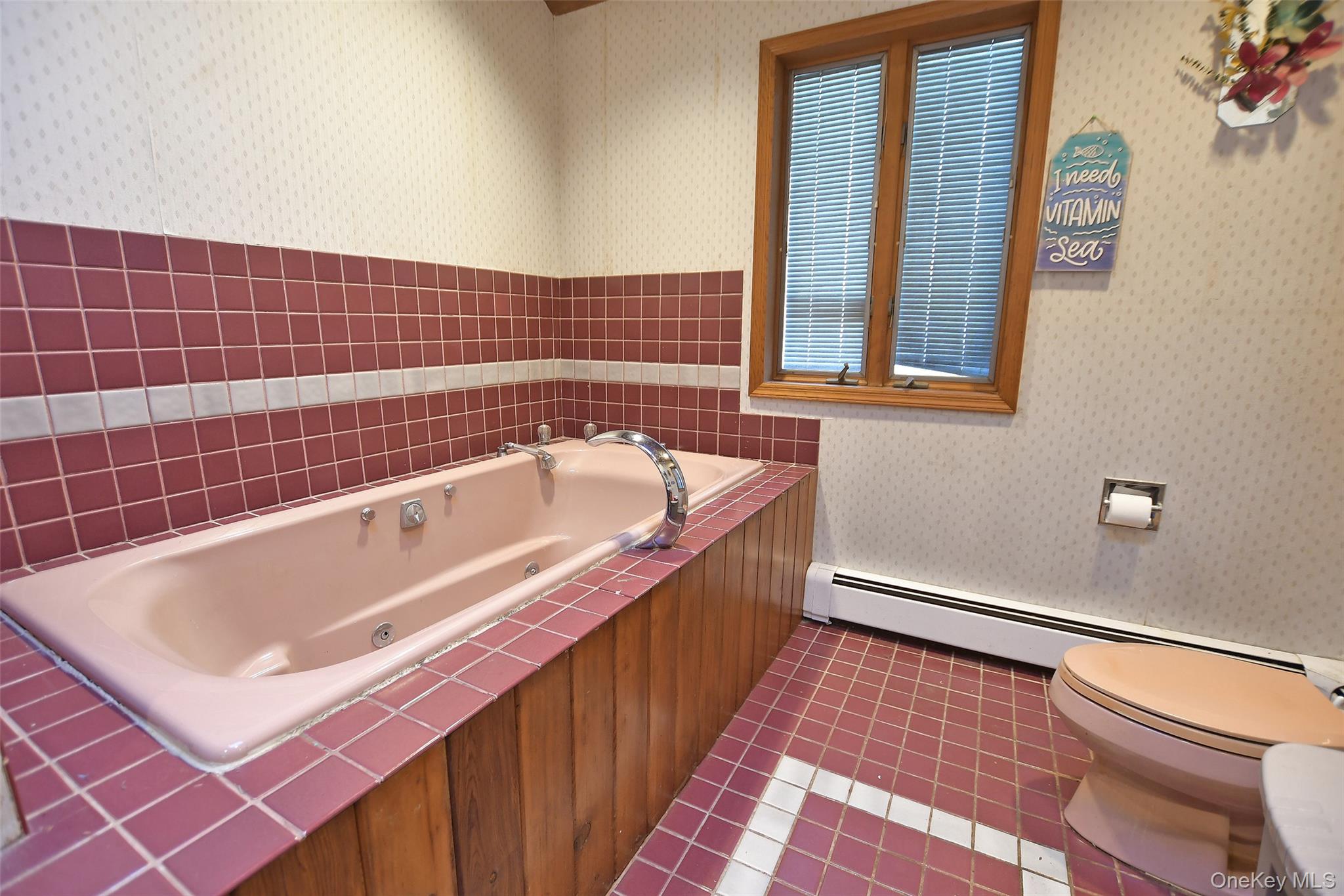 7 Maple Road Middle Island Middle Island, NY 11953