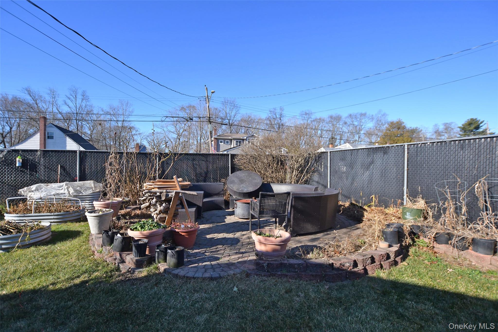 7 Maple Road Middle Island Middle Island, NY 11953