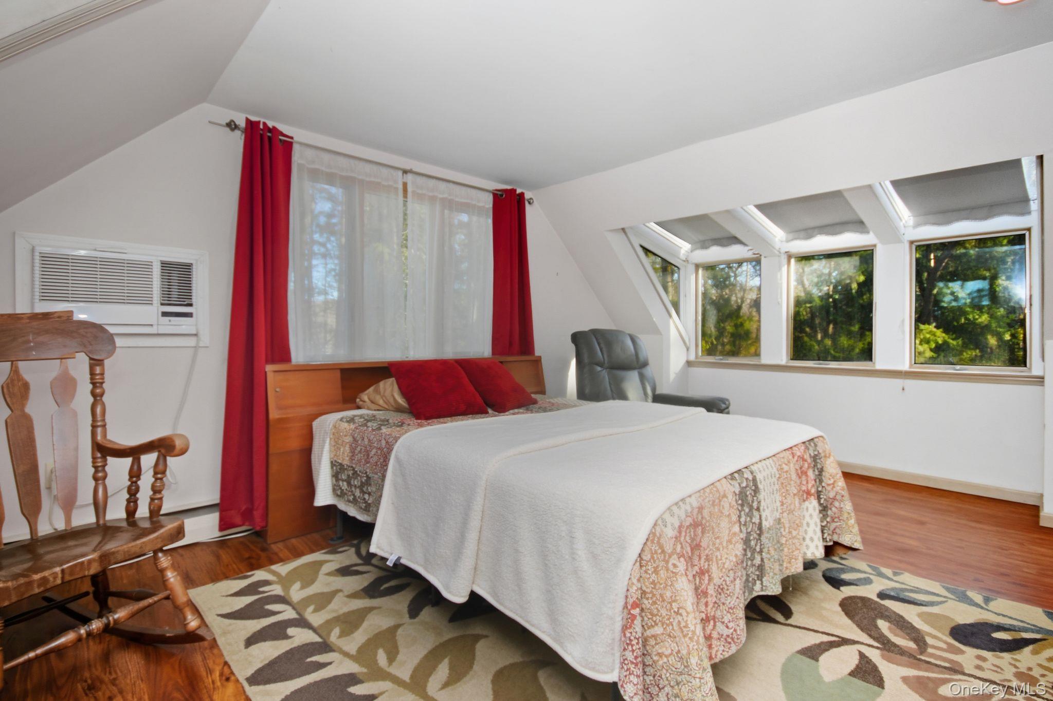 4 Carlyle Road Out of NYC Hyde Park, NY 12538