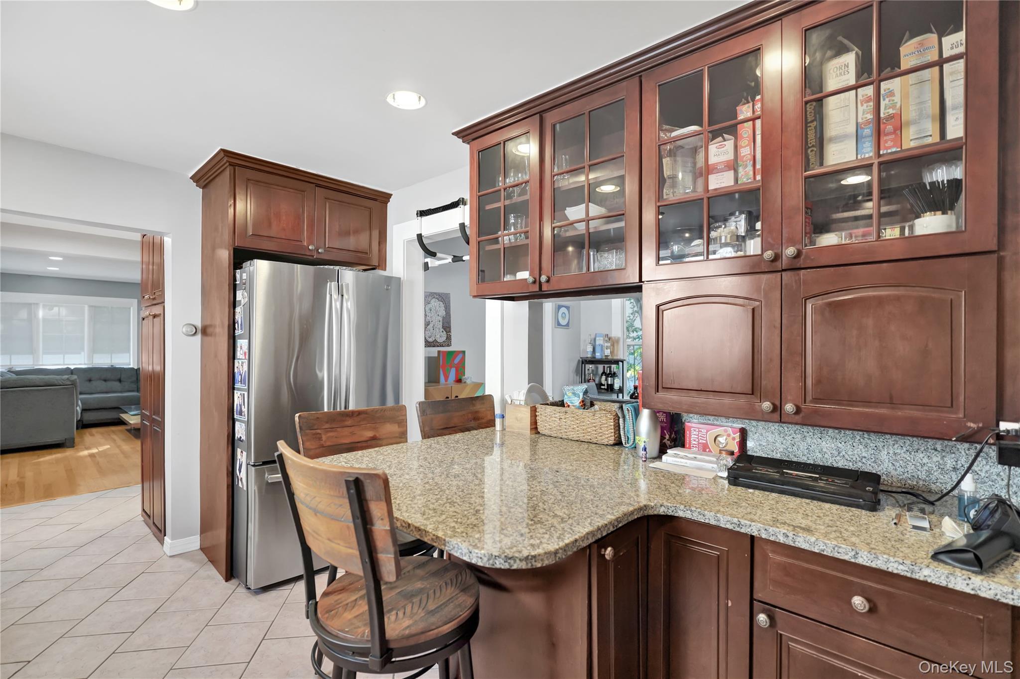 49 Centre Street Woodmere Woodmere, NY 11598