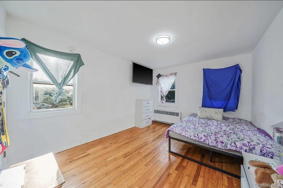 20202 109th Avenue Saint Albans Saint Albans, NY 11412