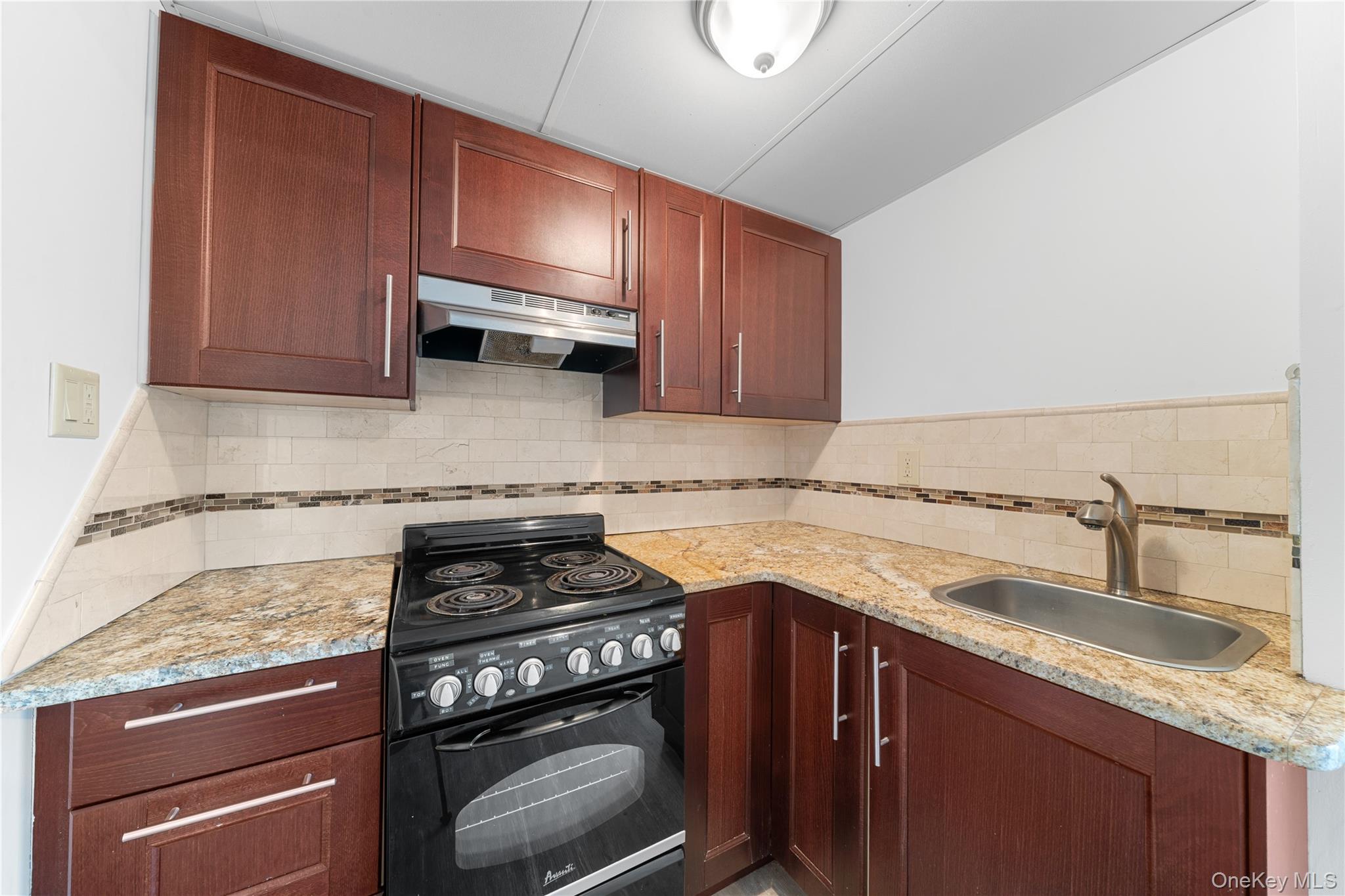 60 Mercury Avenue East Patchogue, NY 11772