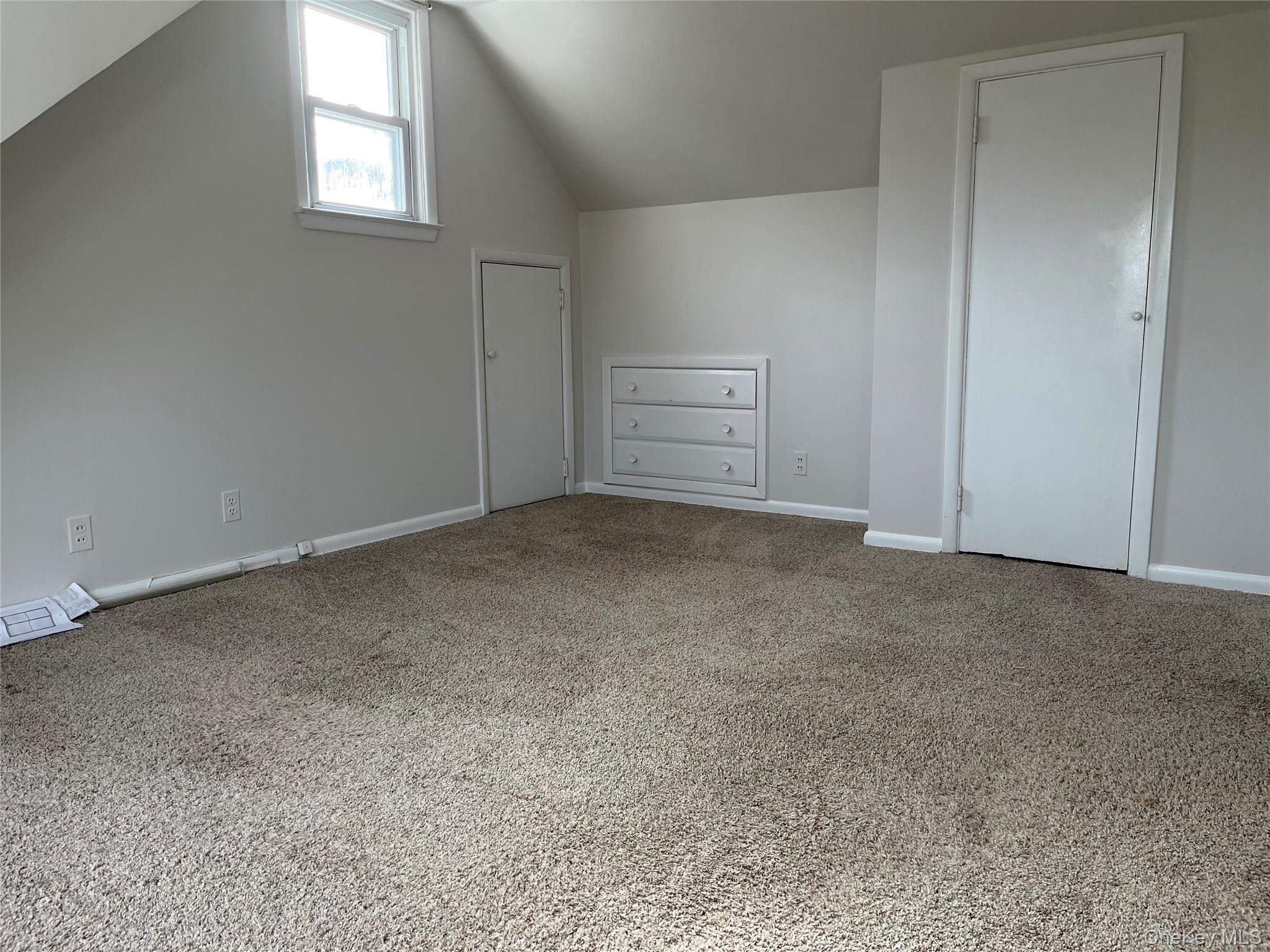 7 Floyd Place East Norwich East Norwich NY 11732