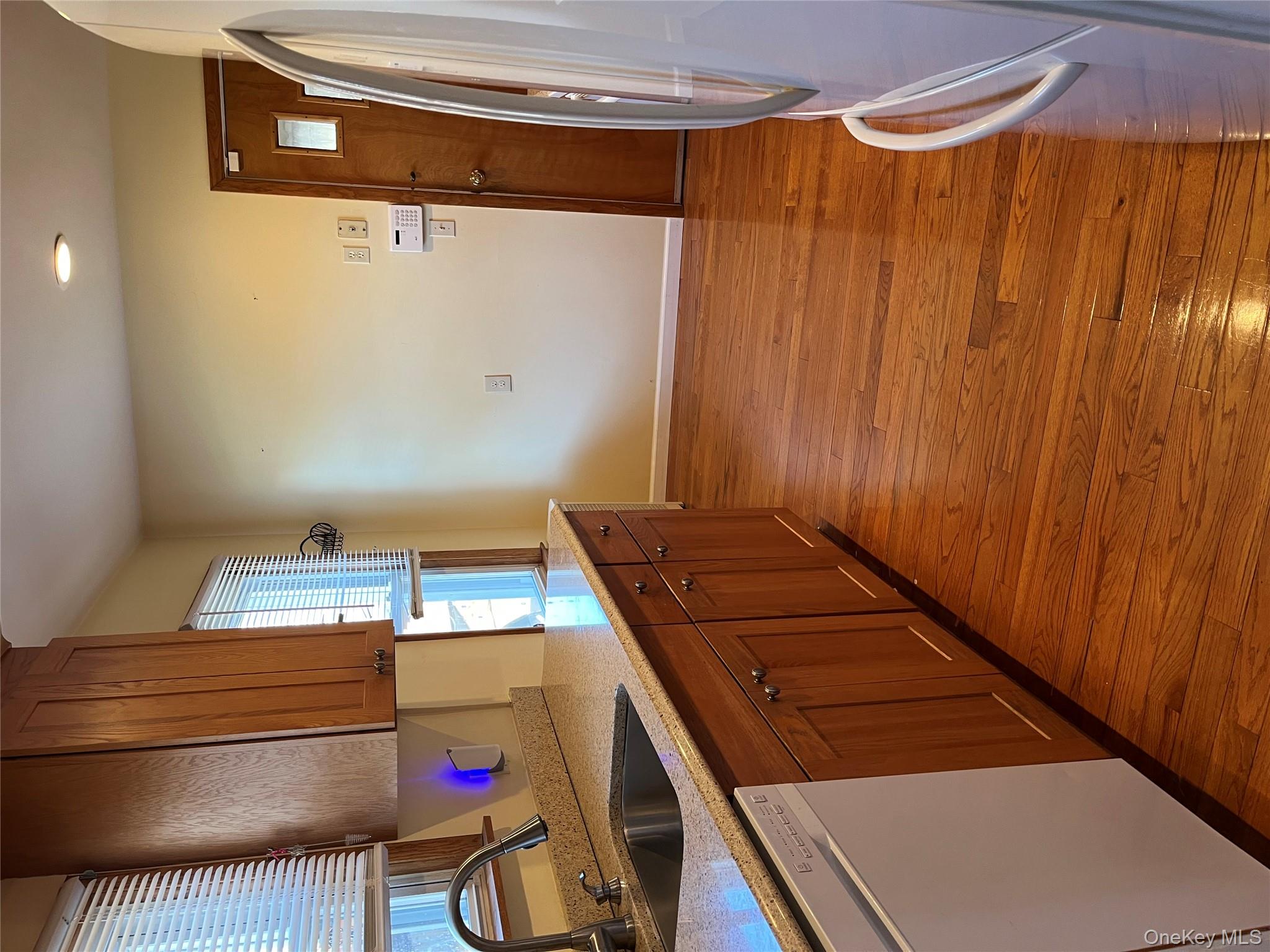 7 Floyd Place East Norwich East Norwich NY 11732