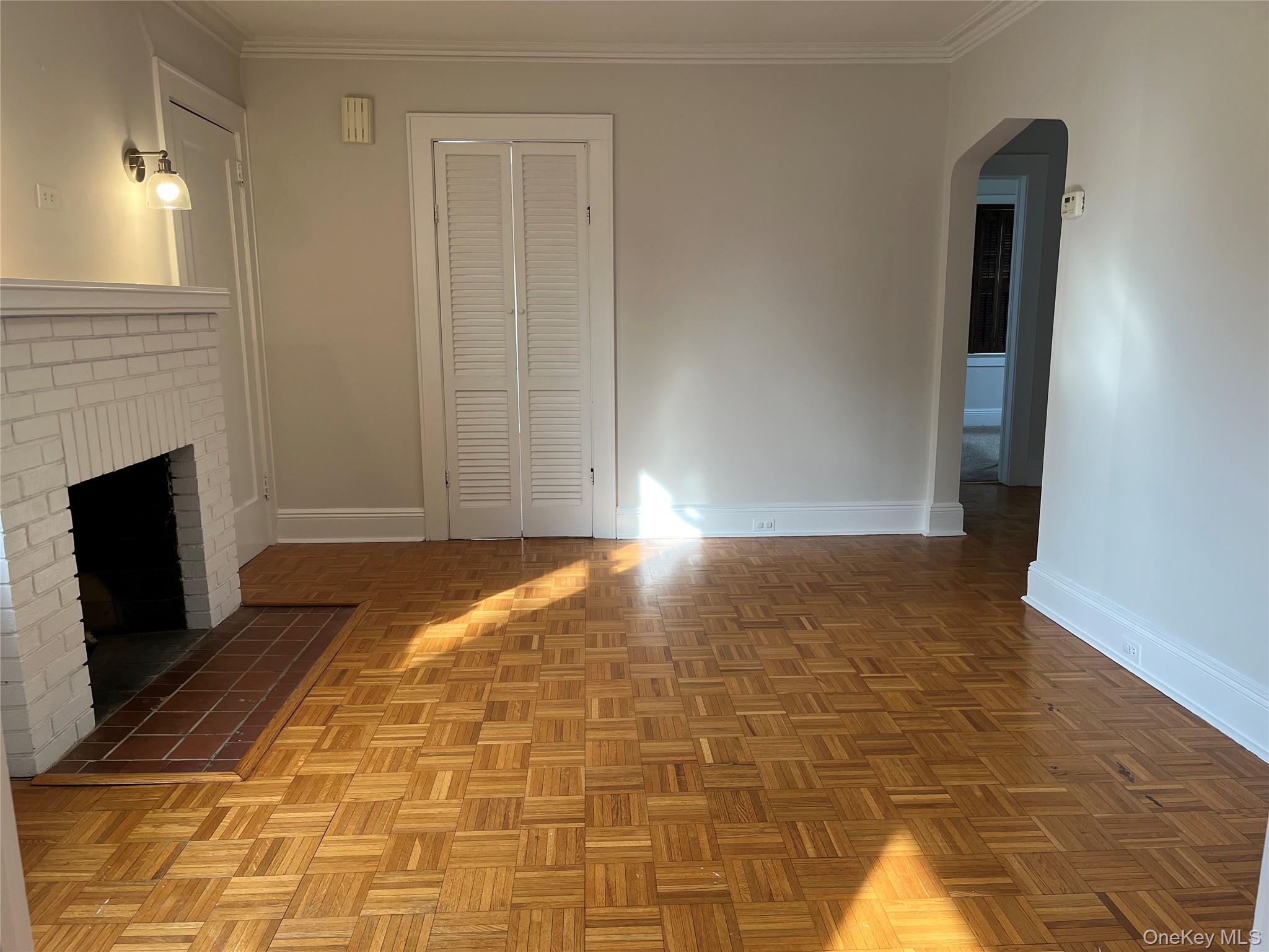 7 Floyd Place East Norwich East Norwich NY 11732