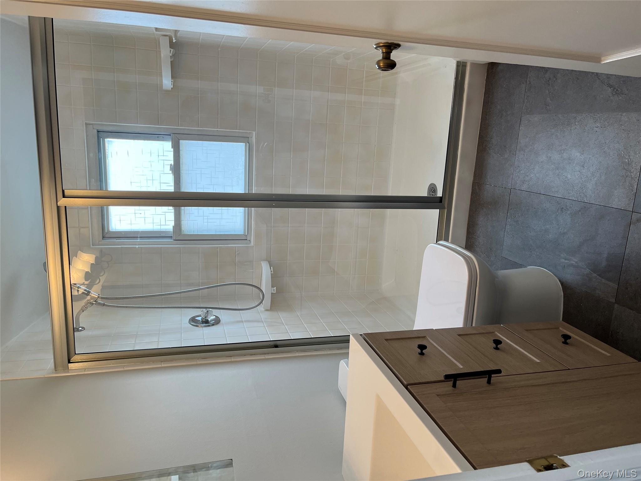 7 Floyd Place East Norwich East Norwich NY 11732