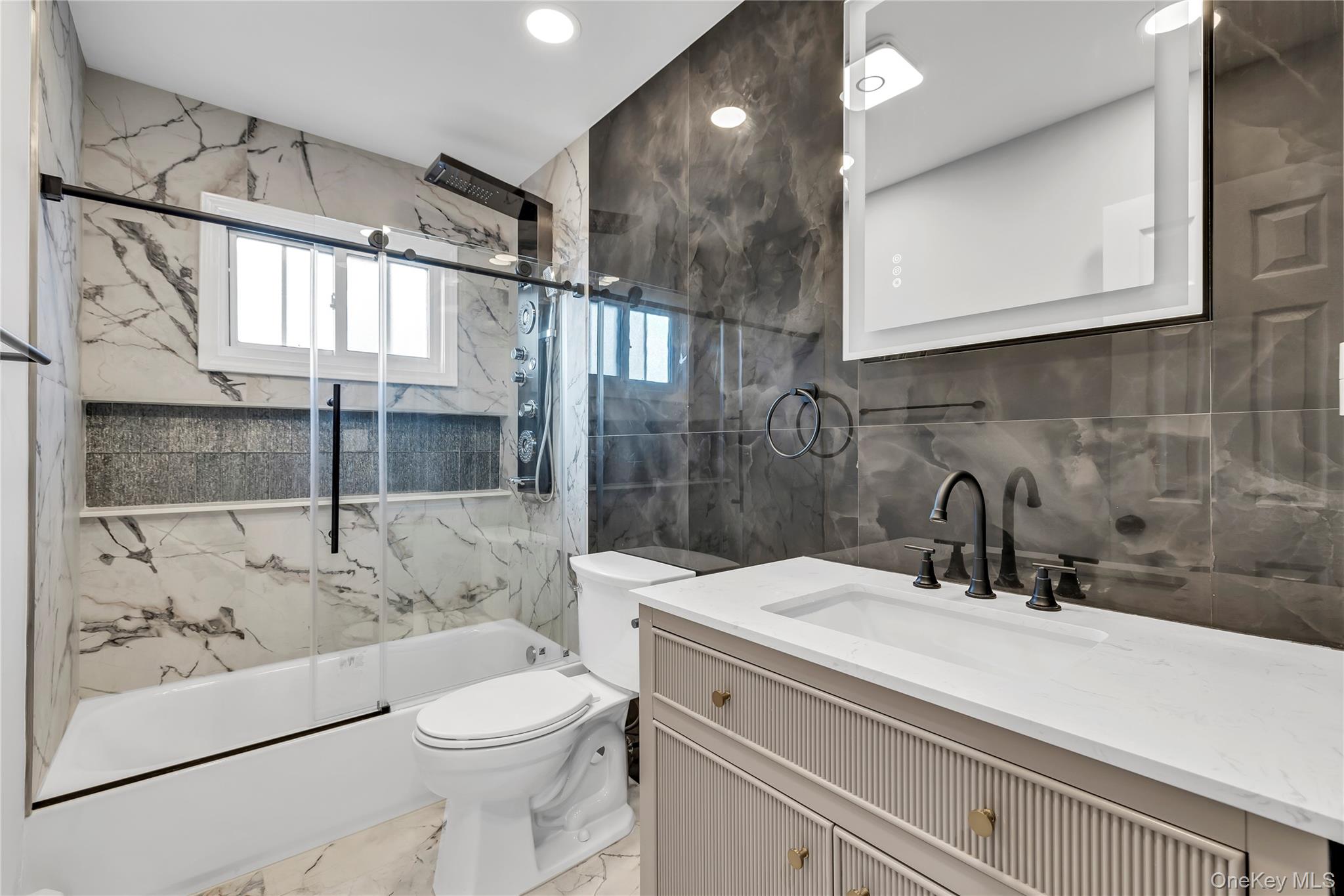 116 Phyllis Drive Patchogue Patchogue, NY 11772