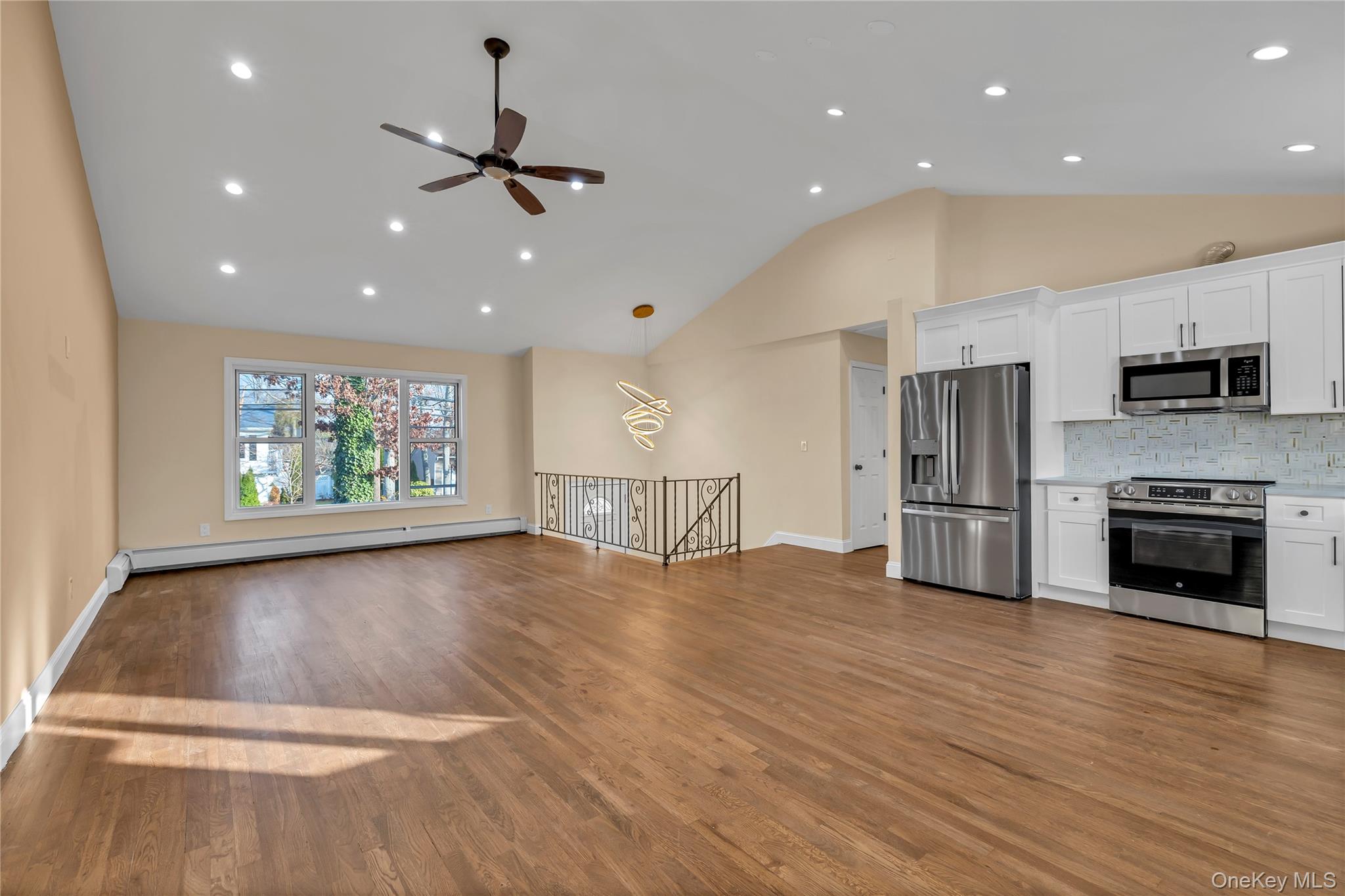 116 Phyllis Drive Patchogue Patchogue, NY 11772