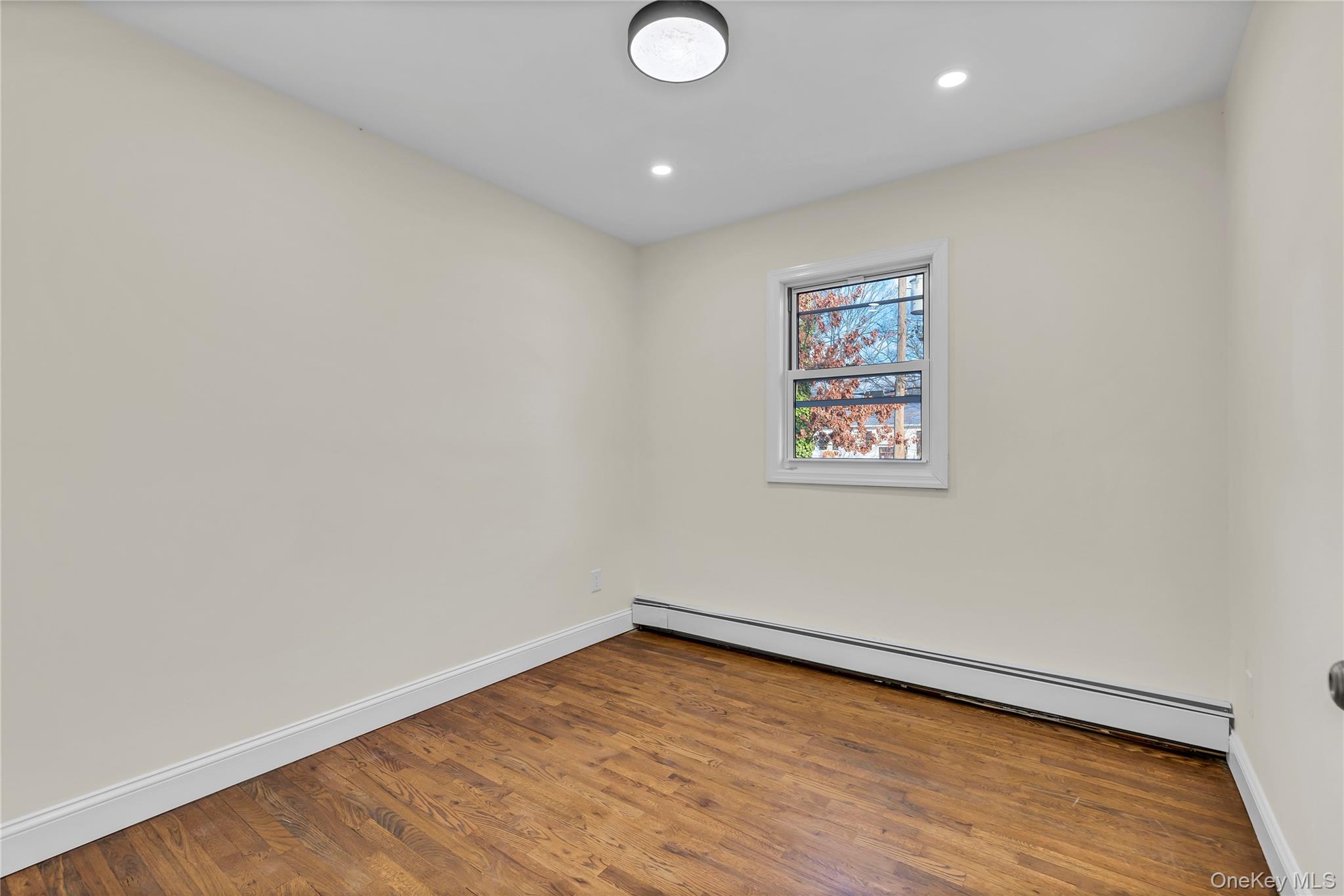 116 Phyllis Drive Patchogue Patchogue, NY 11772