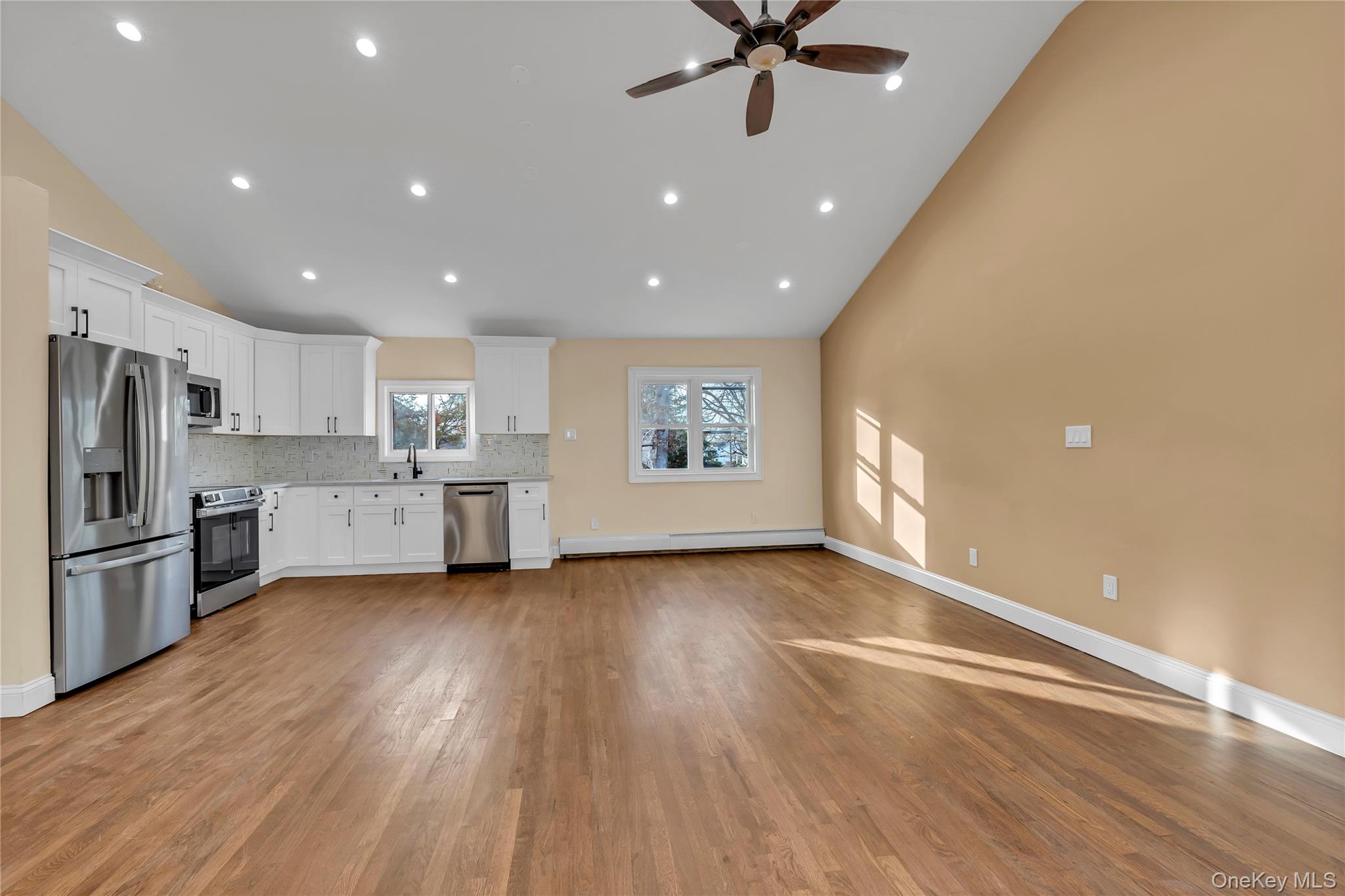 116 Phyllis Drive Patchogue Patchogue, NY 11772