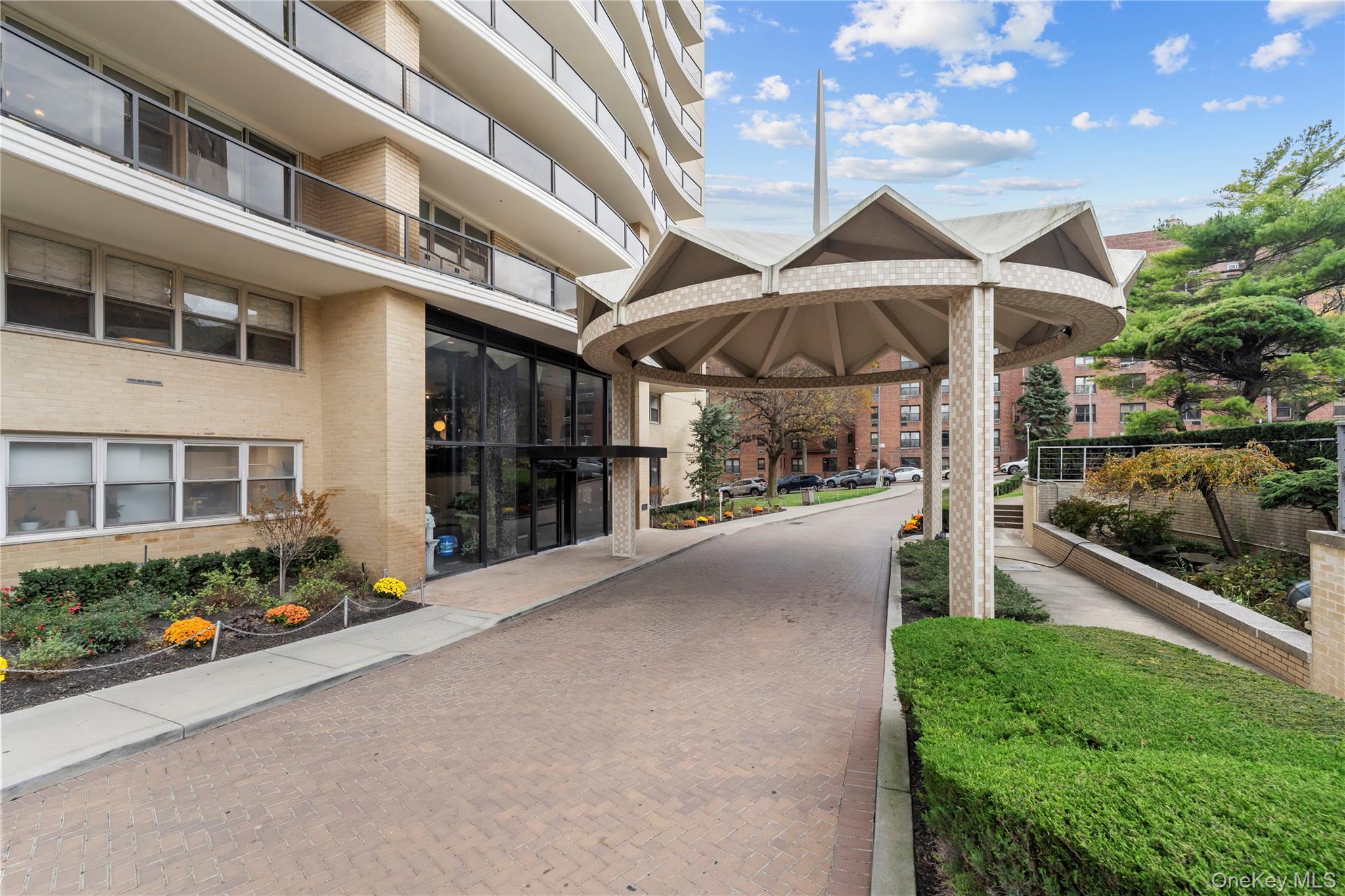 102-10 66th Road 3-B Forest Hills Forest Hills, NY 11375