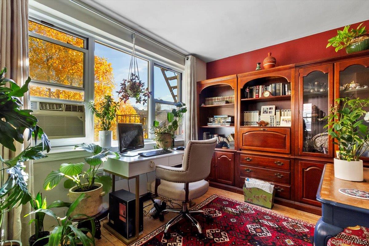 279 N Broadway 6-C Yonkers Yonkers, NY 10701