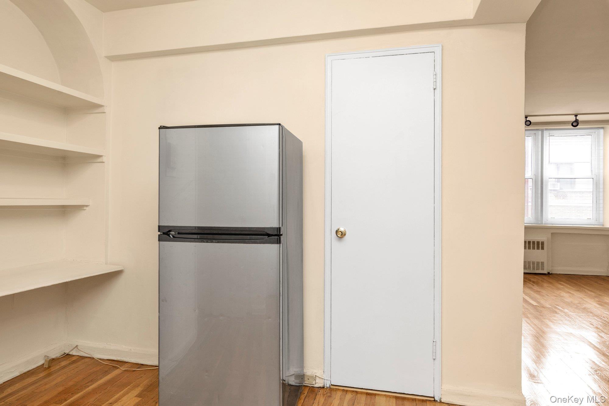 31-85 Crescent Street 2 Astoria Astoria, NY 11106