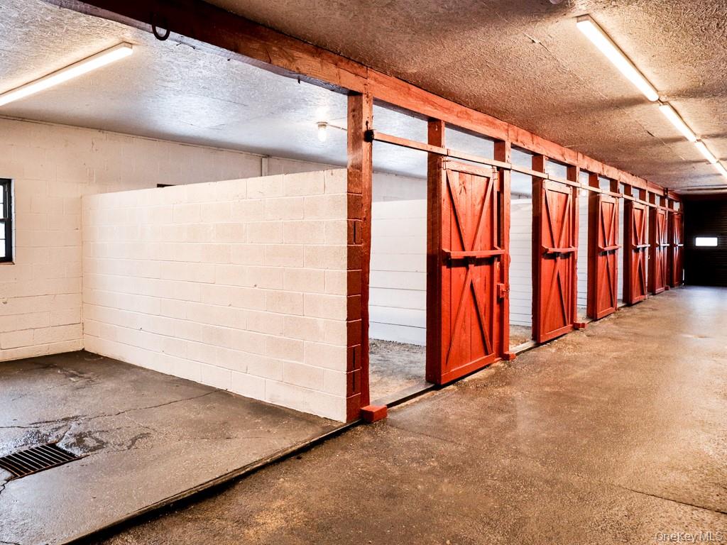 16 Almond Tree Lane Out of NYC Warwick, NY 10990