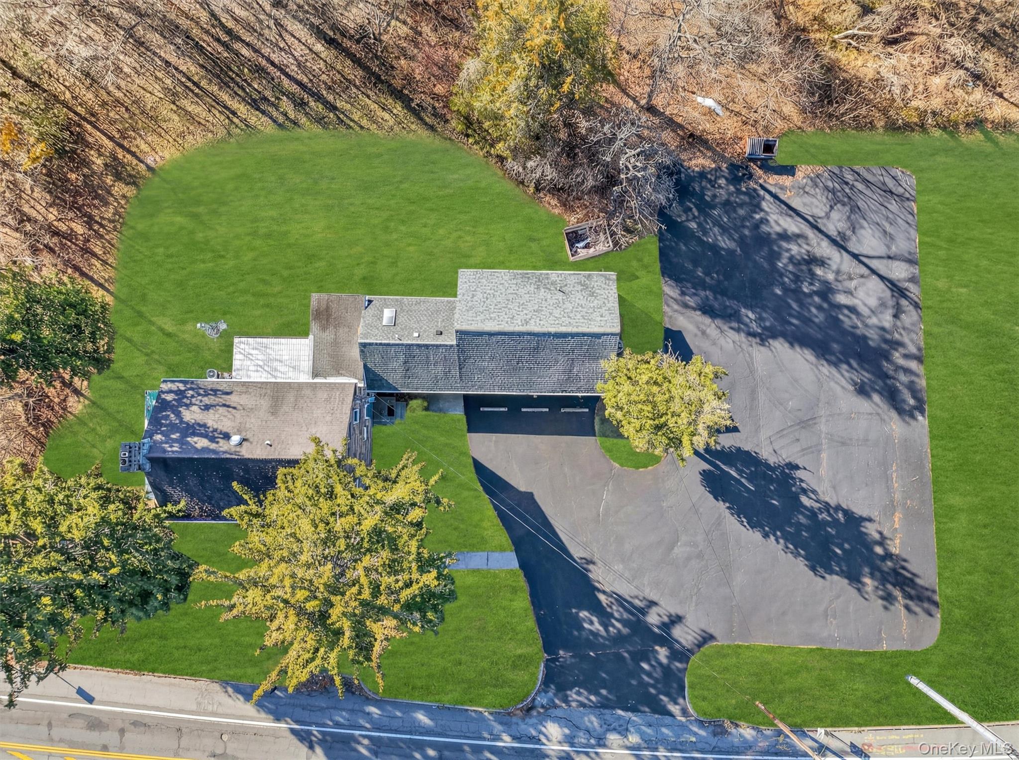 563 Temple Hill Road Out of NYC New Windsor, NY 12553