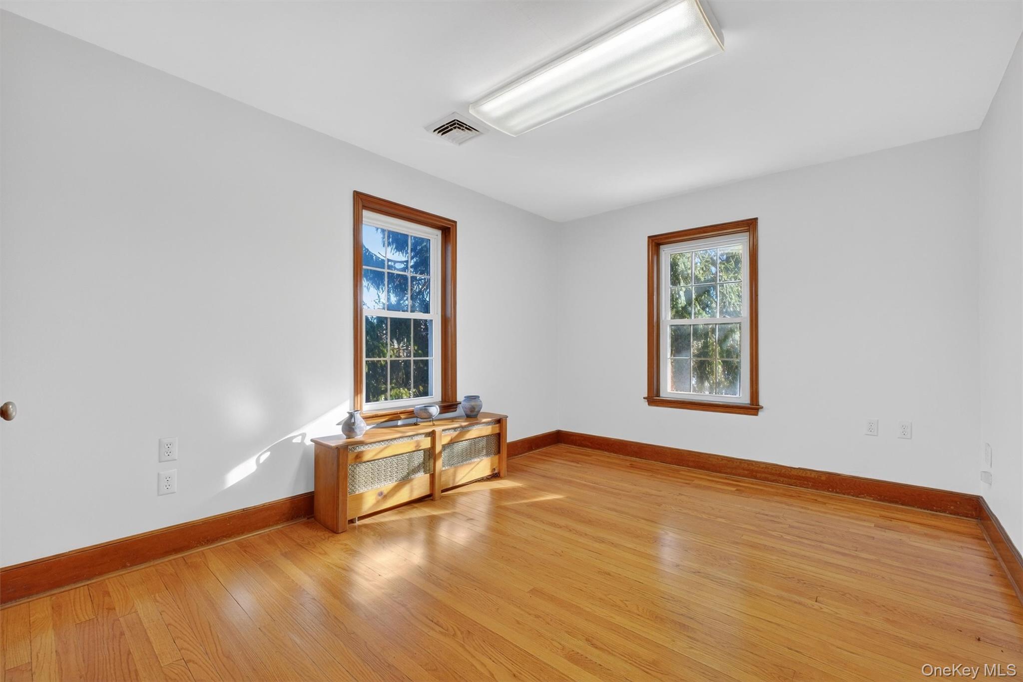 563 Temple Hill Road Out of NYC New Windsor, NY 12553