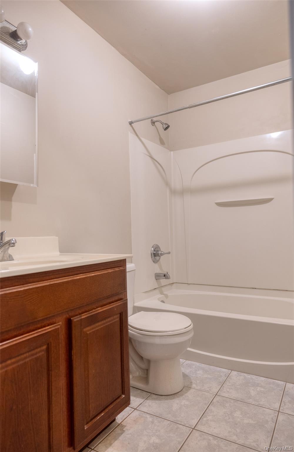 6221 Almeda Avenue 1 Arverne Arverne, NY 11692