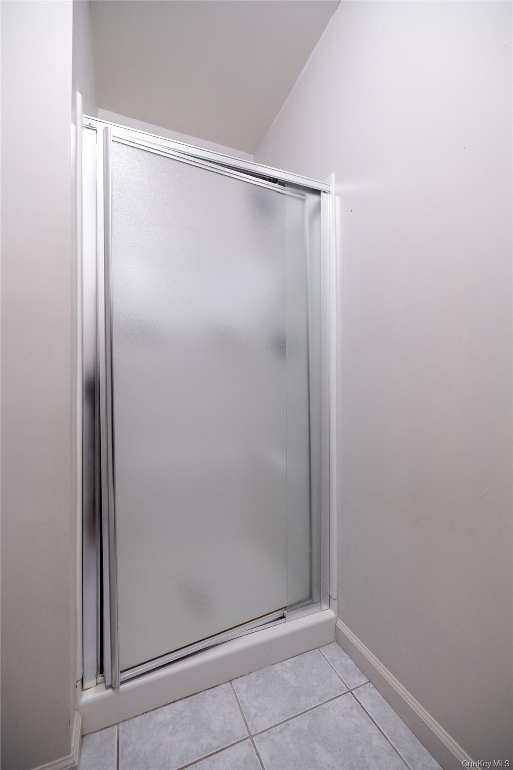 6221 Almeda Avenue 1 Arverne Arverne, NY 11692