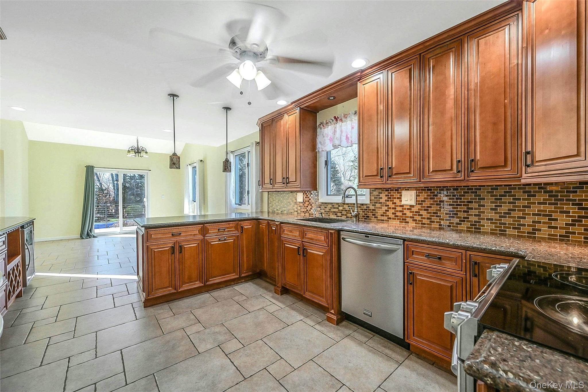 61 Eileen Circle Jamesport Jamesport, NY 11947