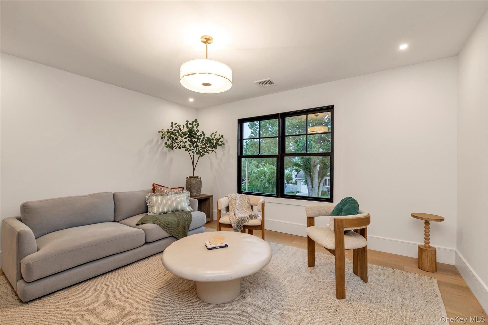 1497 Carroll Street Wantagh Wantagh, NY 11793