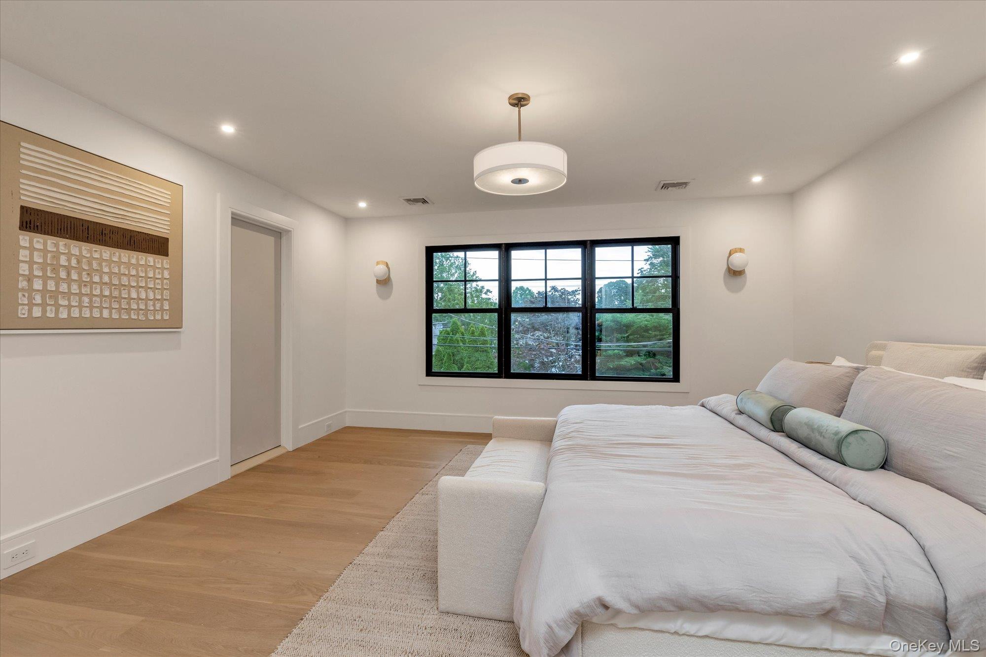 1497 Carroll Street Wantagh Wantagh, NY 11793